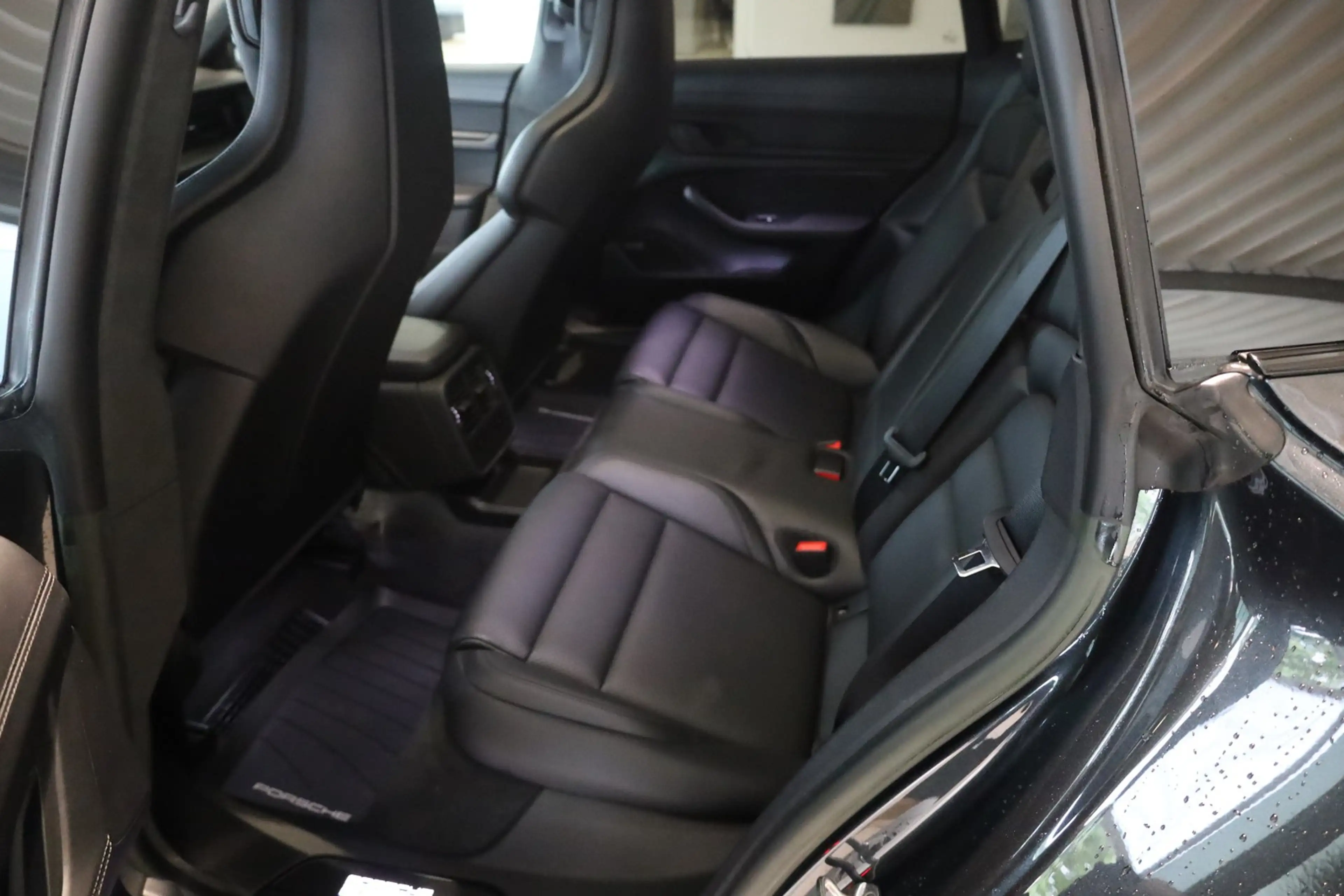 Porsche Taycan Cross Turismo 4 S*BOSE* Exkl Manufak. — photo 13