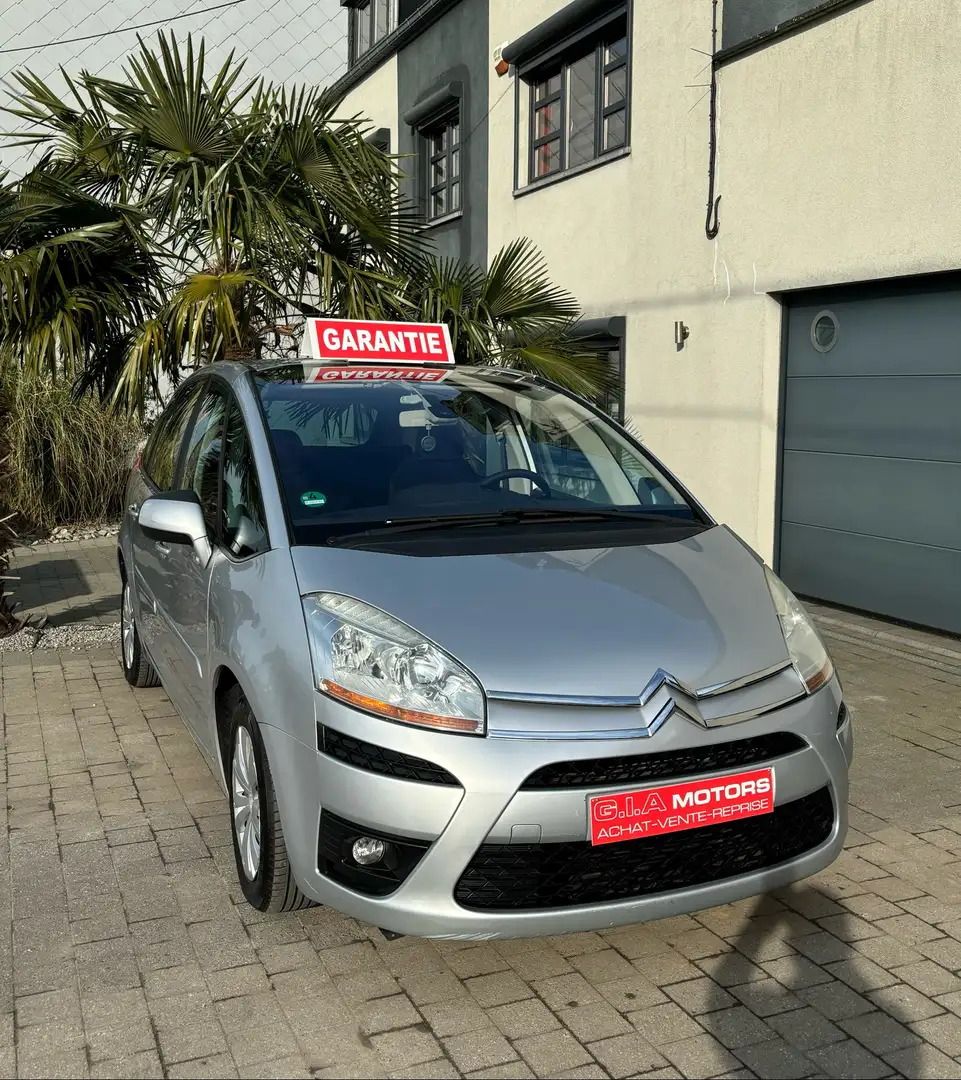 Citroen C4 Picasso 1.6HDi Exclusive - 1
