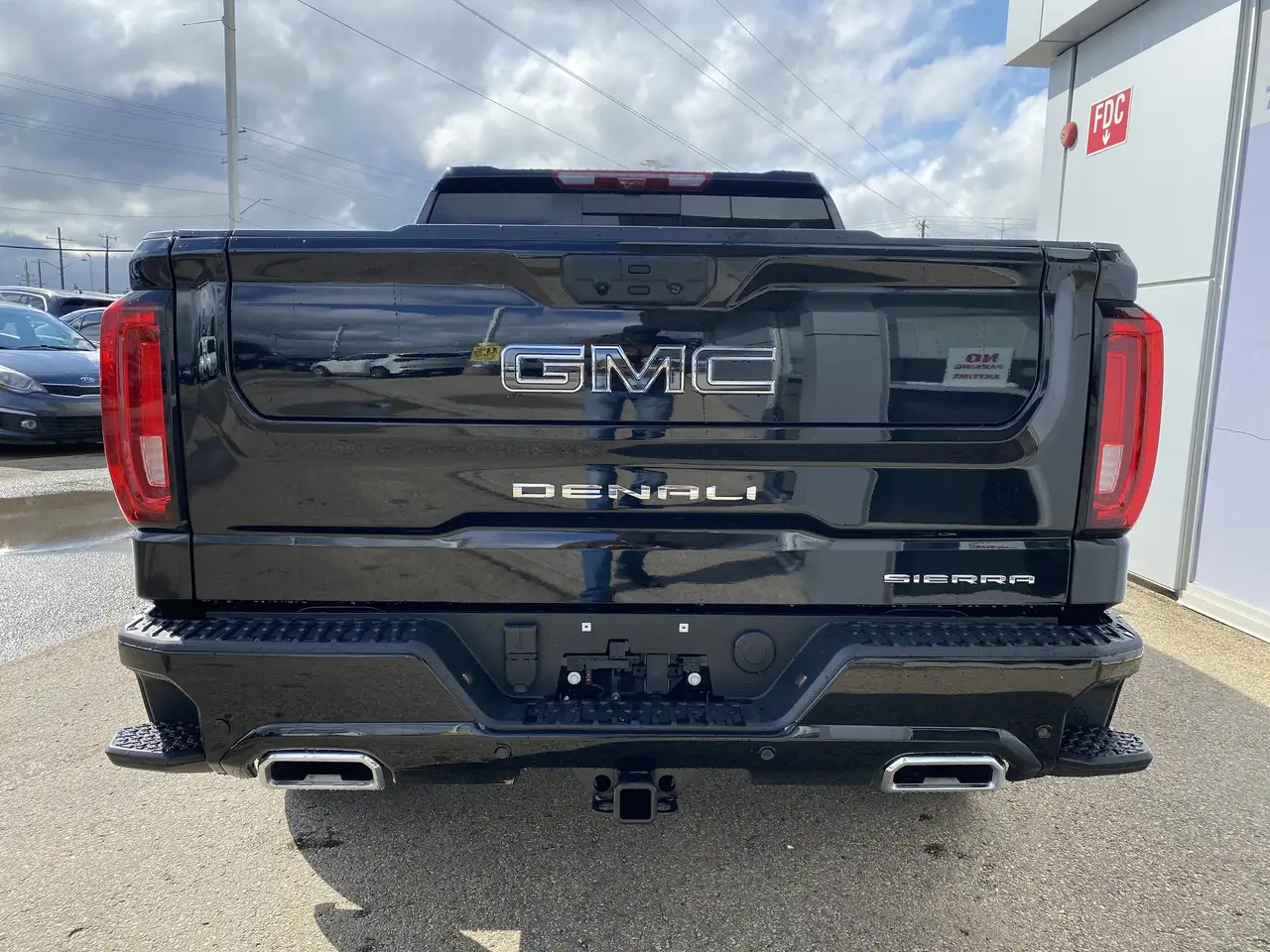 GMC Sierra 1500 снимка GMC Sierra 1500