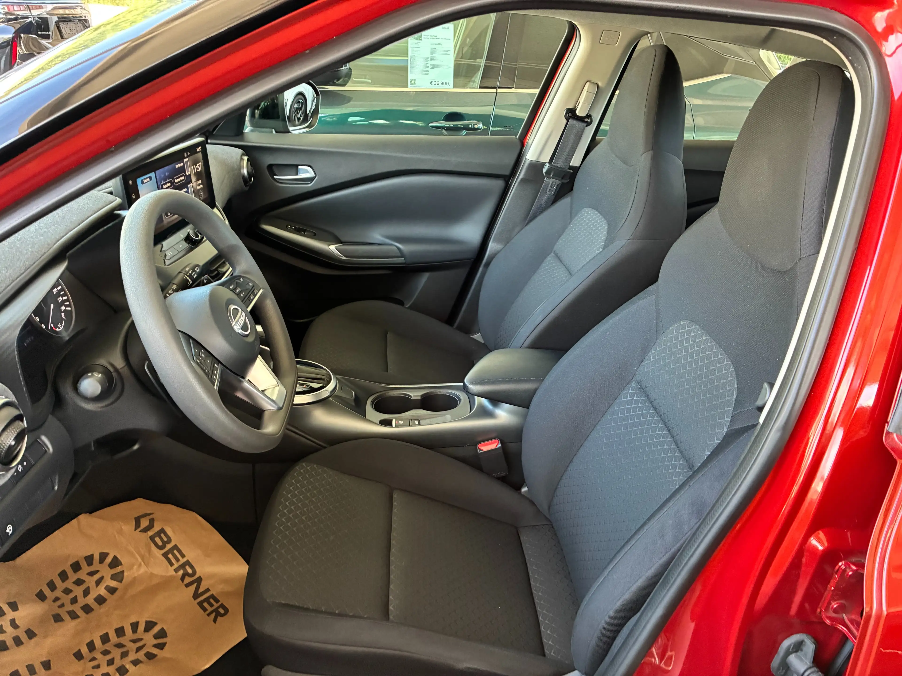 Nissan Juke Juke 1,0 DIG-T Acenta+ DCT Acenta+ — photo 6