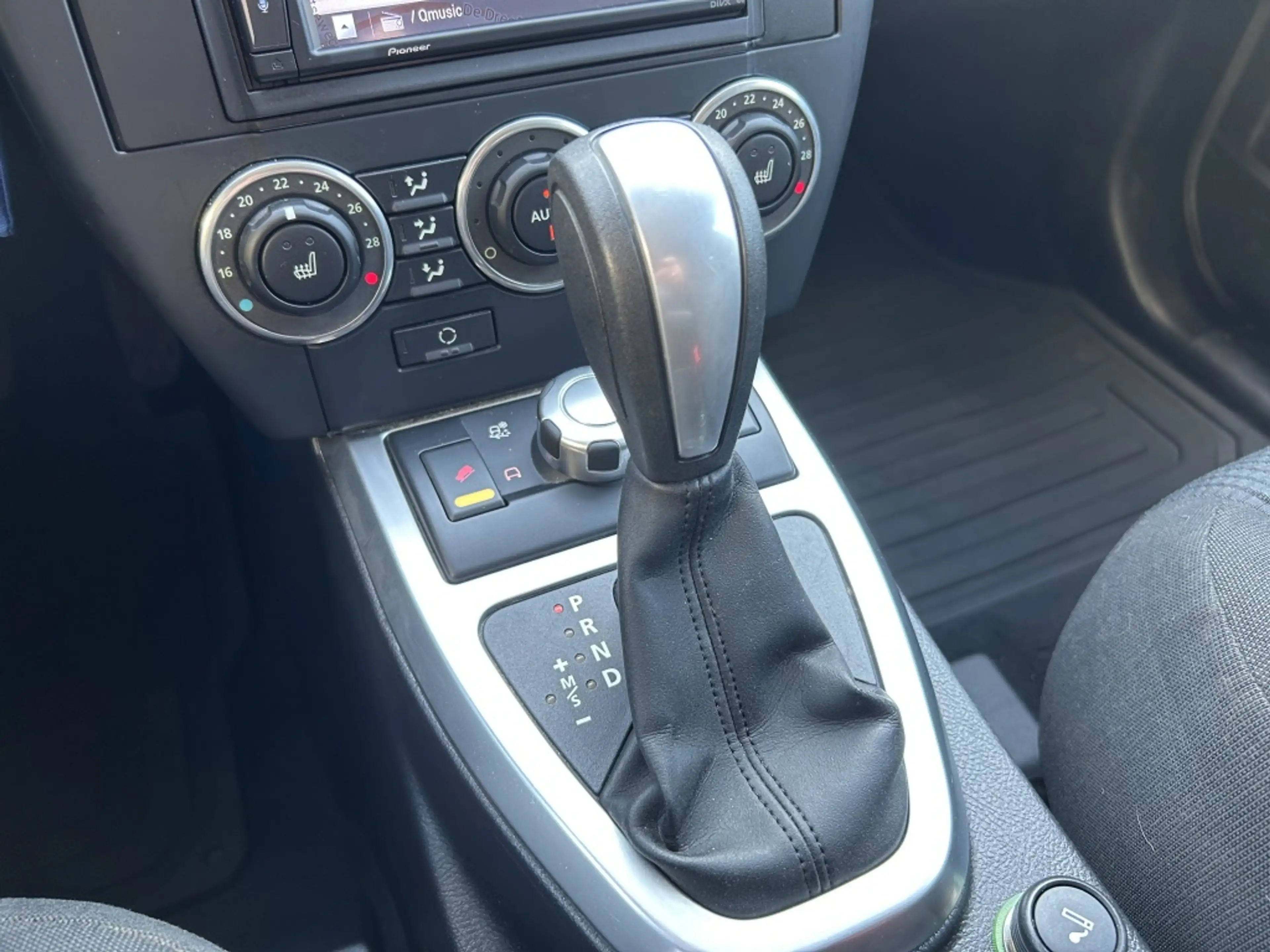 Land Rover Freelander 2.2 TD4e S AUT GRIJS KENTEKEN MARGE — photo 10