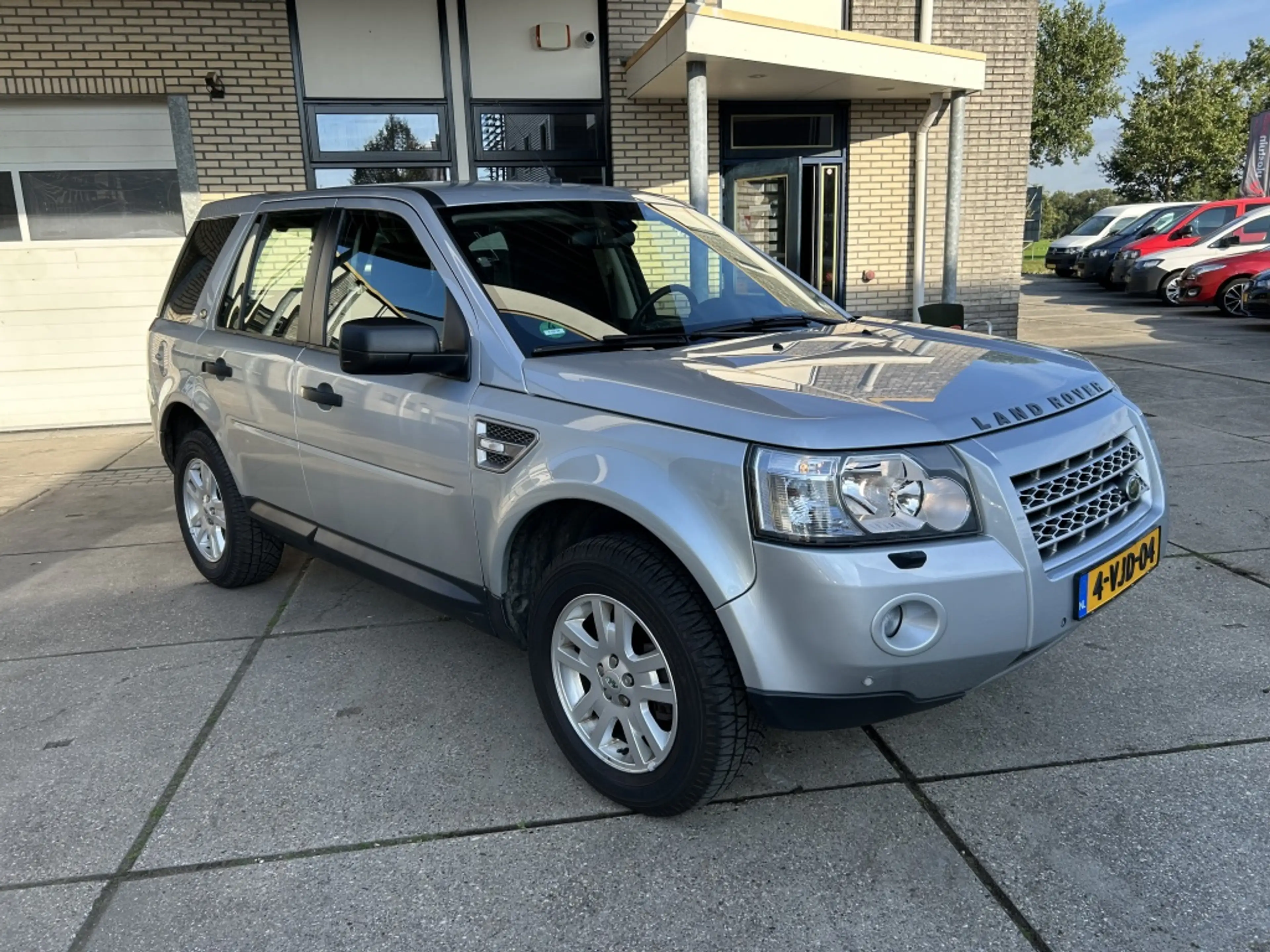 Land Rover Freelander 2.2 TD4e S AUT GRIJS KENTEKEN MARGE