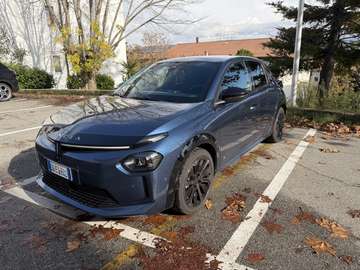 Ypsilon 51kWh Edizione Cassina 156cv