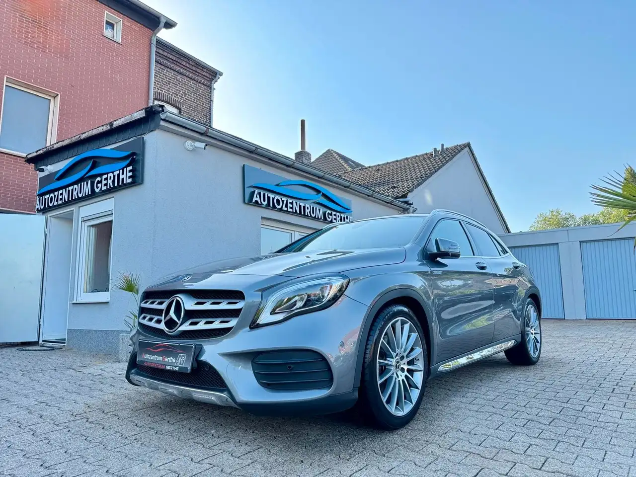 Mercedes-Benz GLA 250