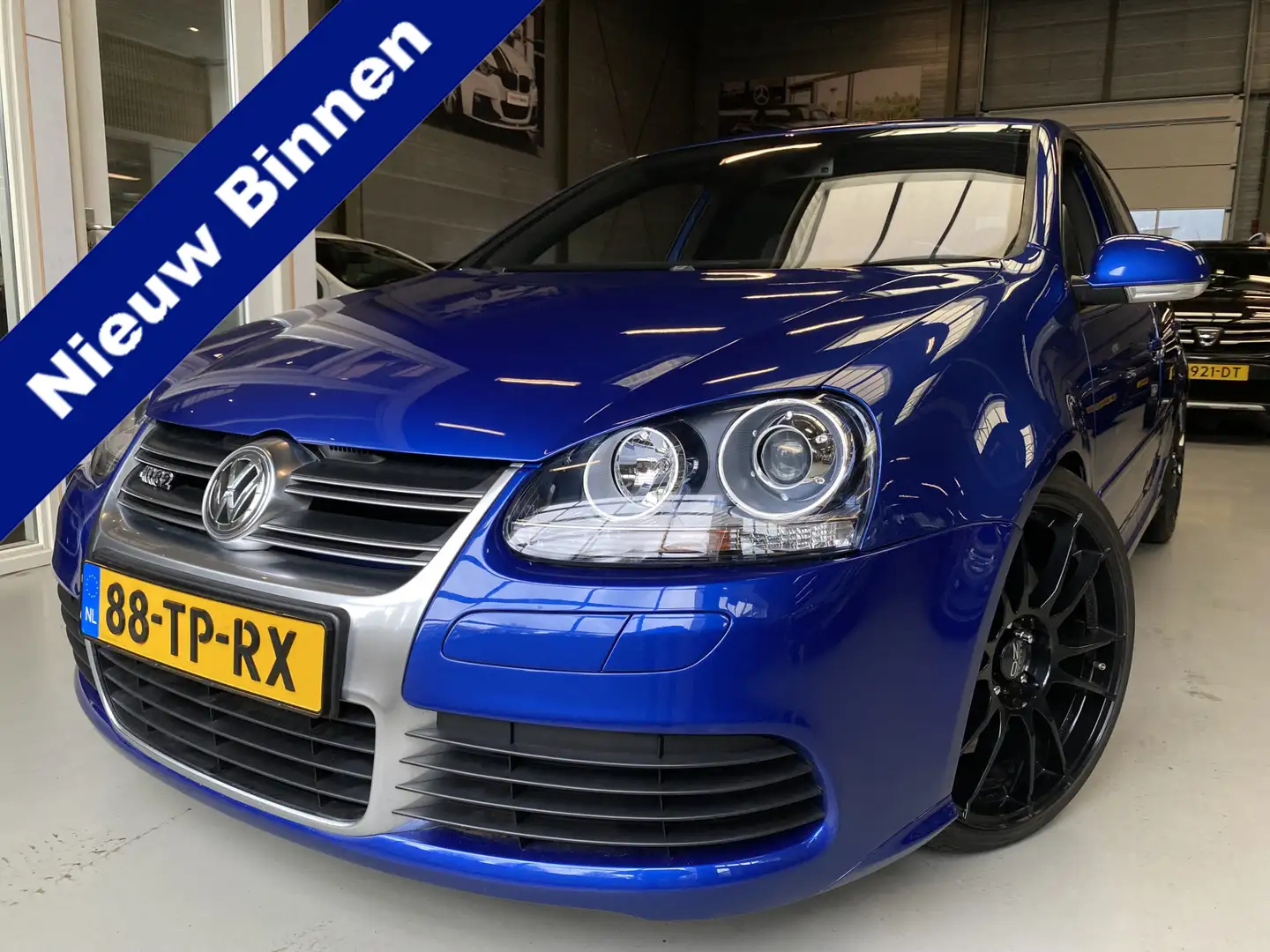 Volkswagen Golf 3.2 R32 Clima, Leder, 19''inch OZ, Origineel Neder Blauw - 1