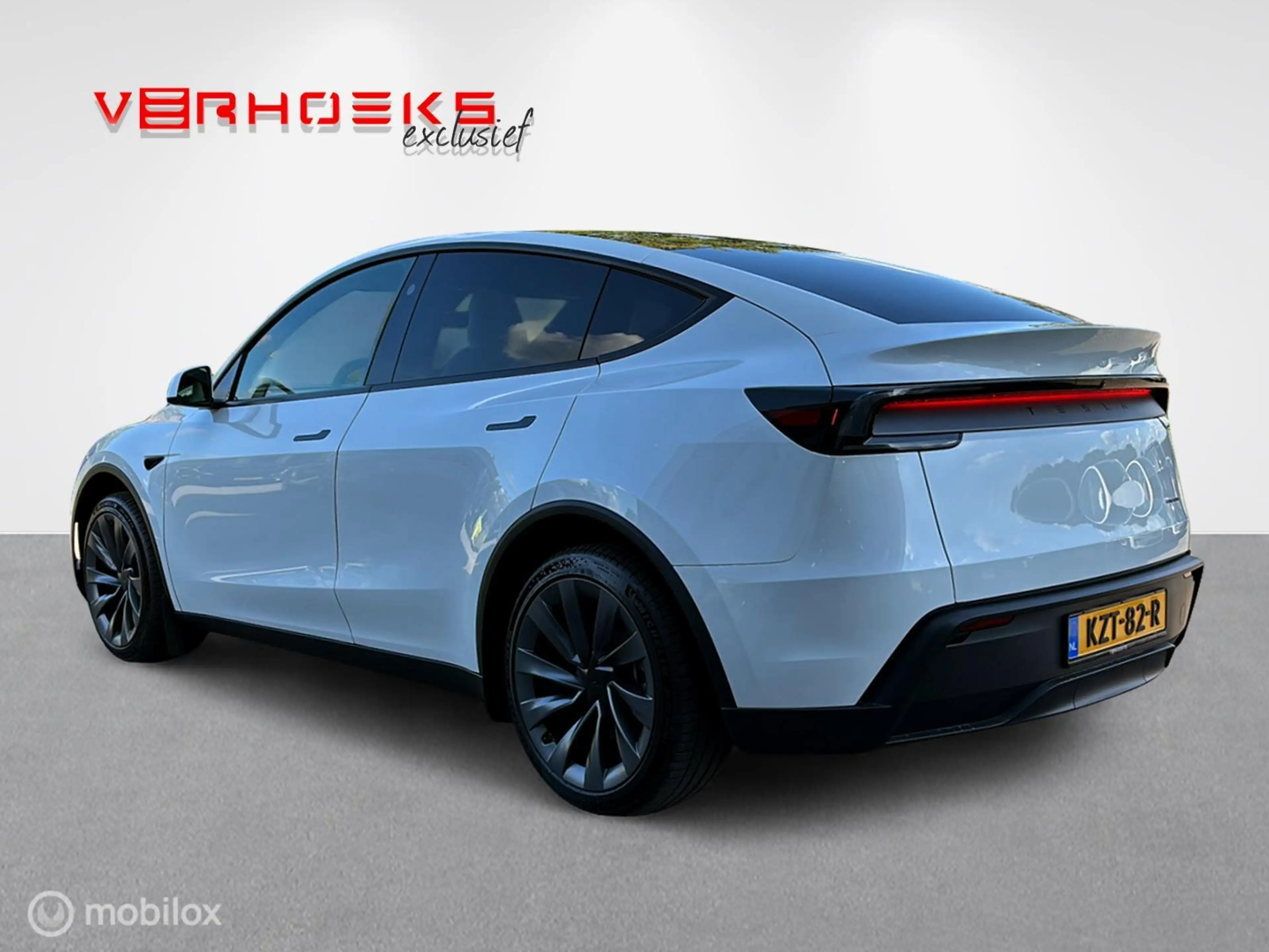 Tesla Model Y Premium Long Range RWD / Nieuw direct leverbaar!! — photo 4