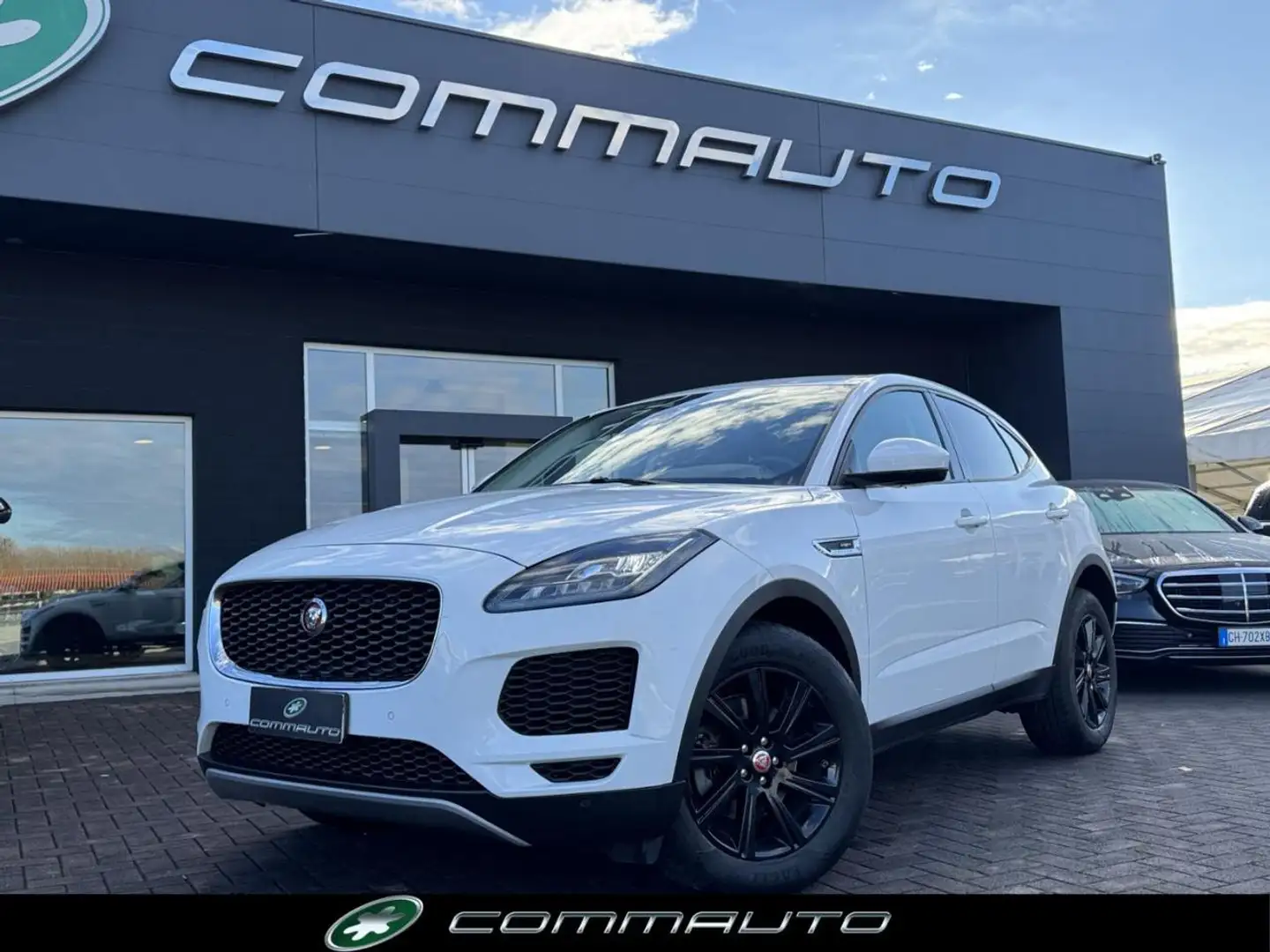 Jaguar E-Pace 2.0D 150 CV AWD aut. R-Dynamic S Blanc - 1
