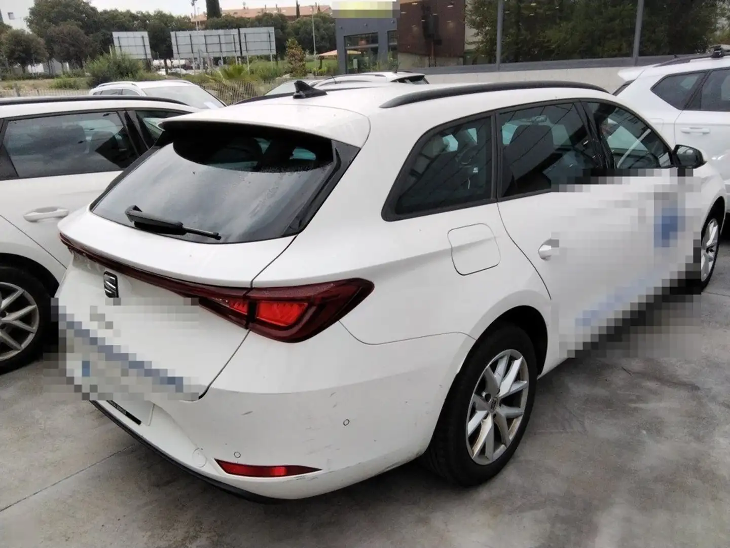 SEAT Leon 2.0 TDI 110kW DSG7 Style XS - 2