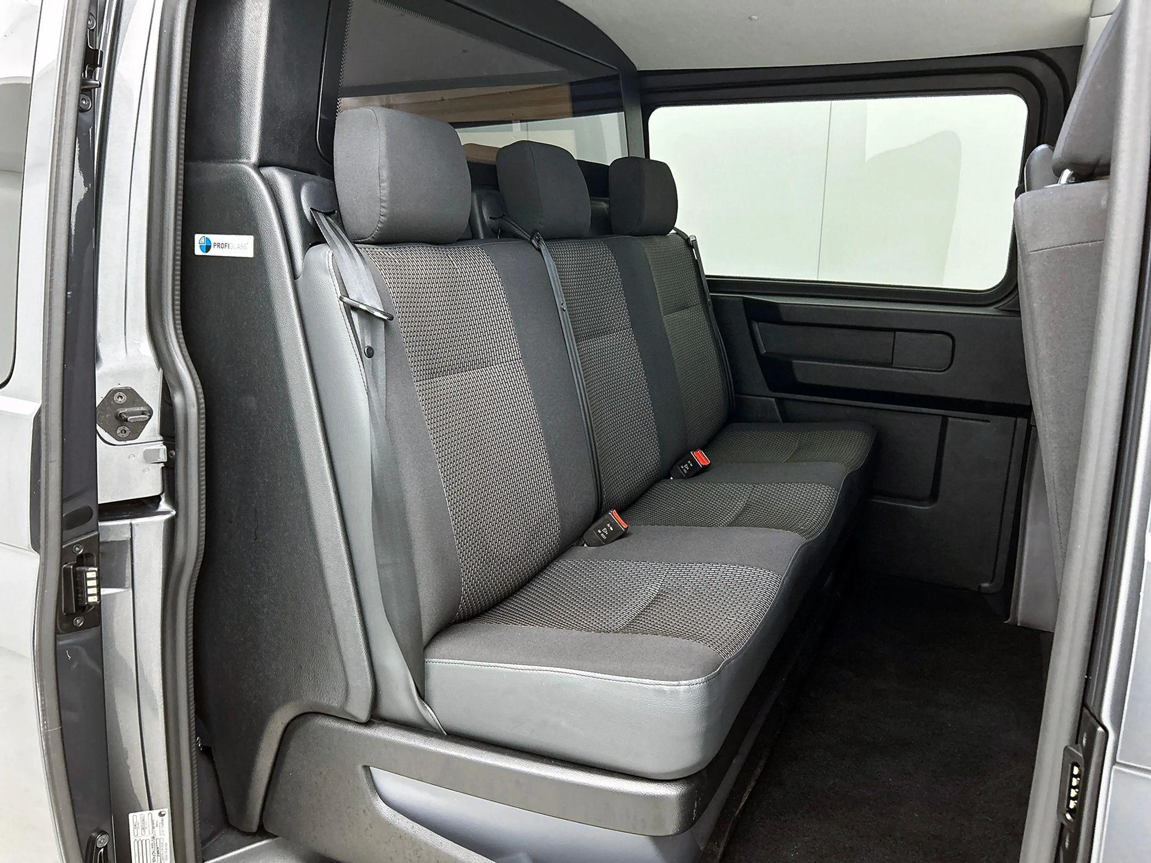 Volkswagen T6.1 Transporter 2.0 TDI L2H1 Automaat Dubbele Cabine Airco Cruise — photo 4