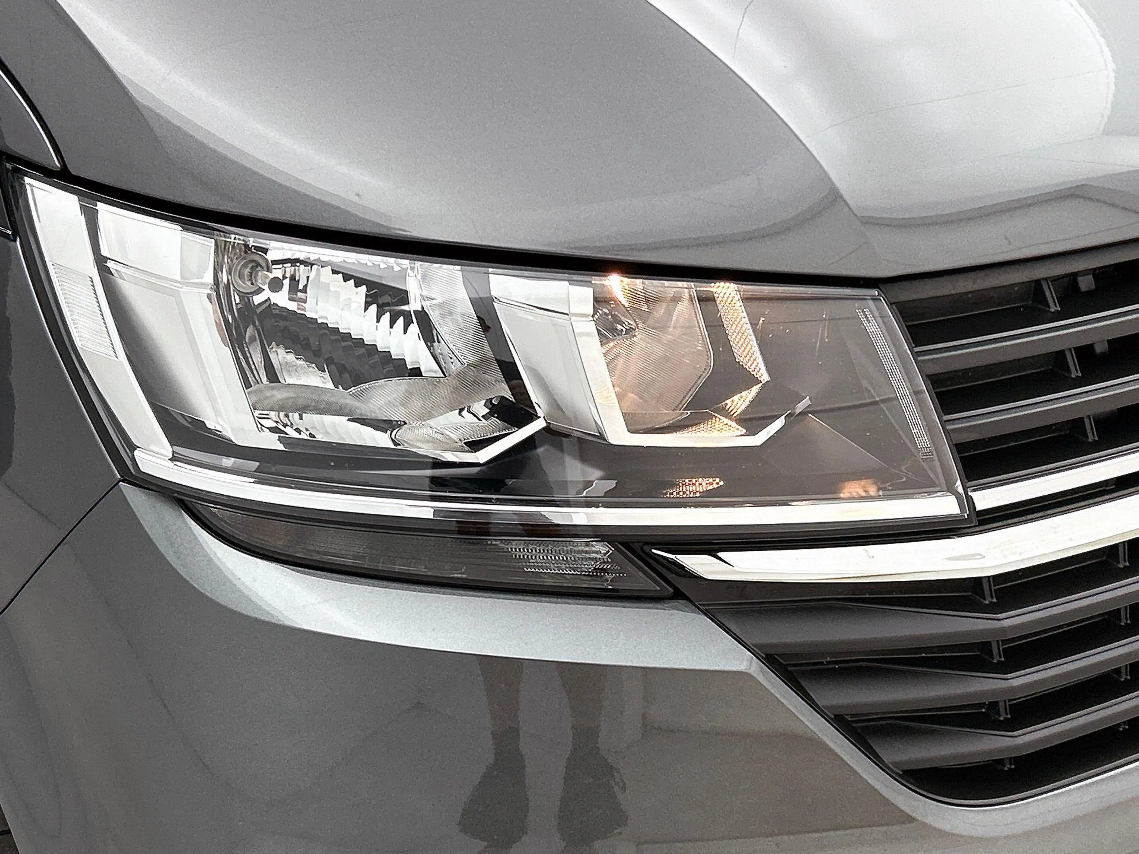 Volkswagen T6.1 Transporter 2.0 TDI L2H1 Automaat Dubbele Cabine Airco Cruise — photo 32