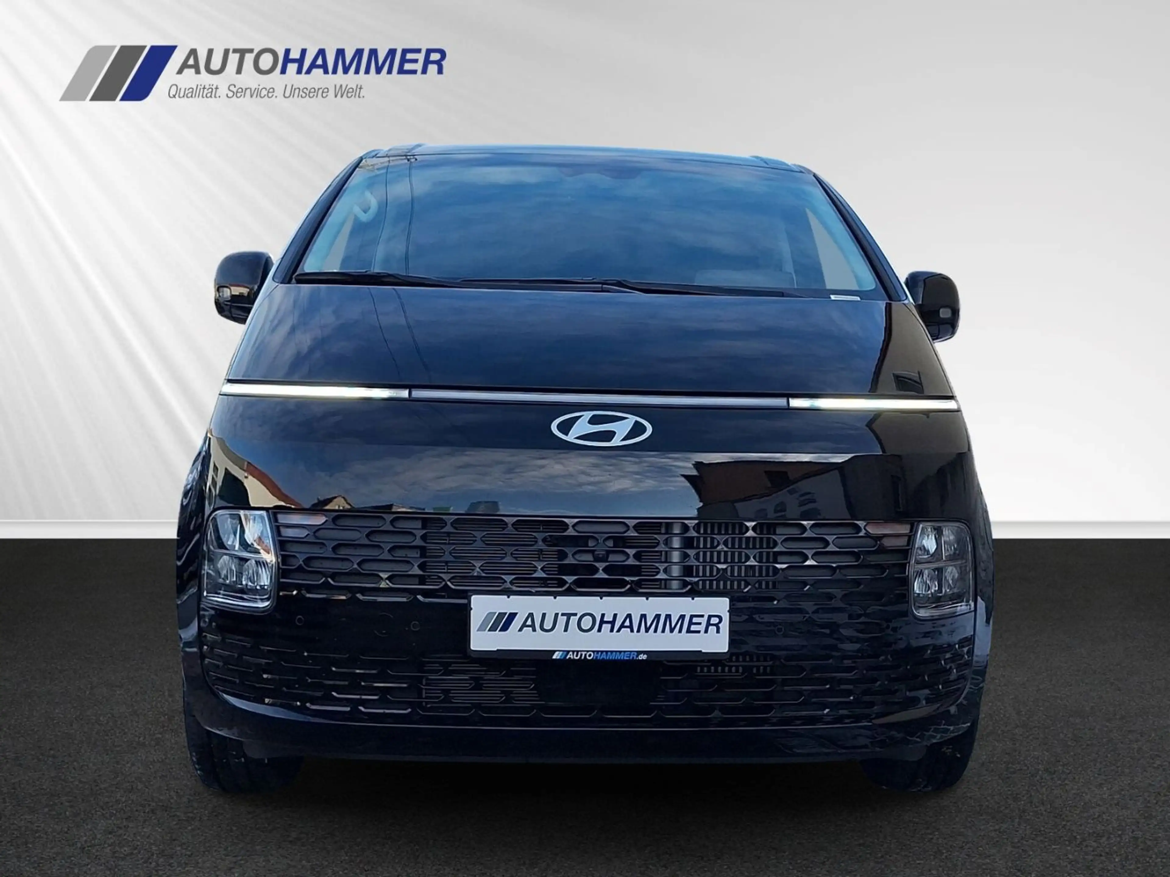 Hyundai STARIA Hybrid AT TREND 9-S LED Navi 360° Privacy — photo 4