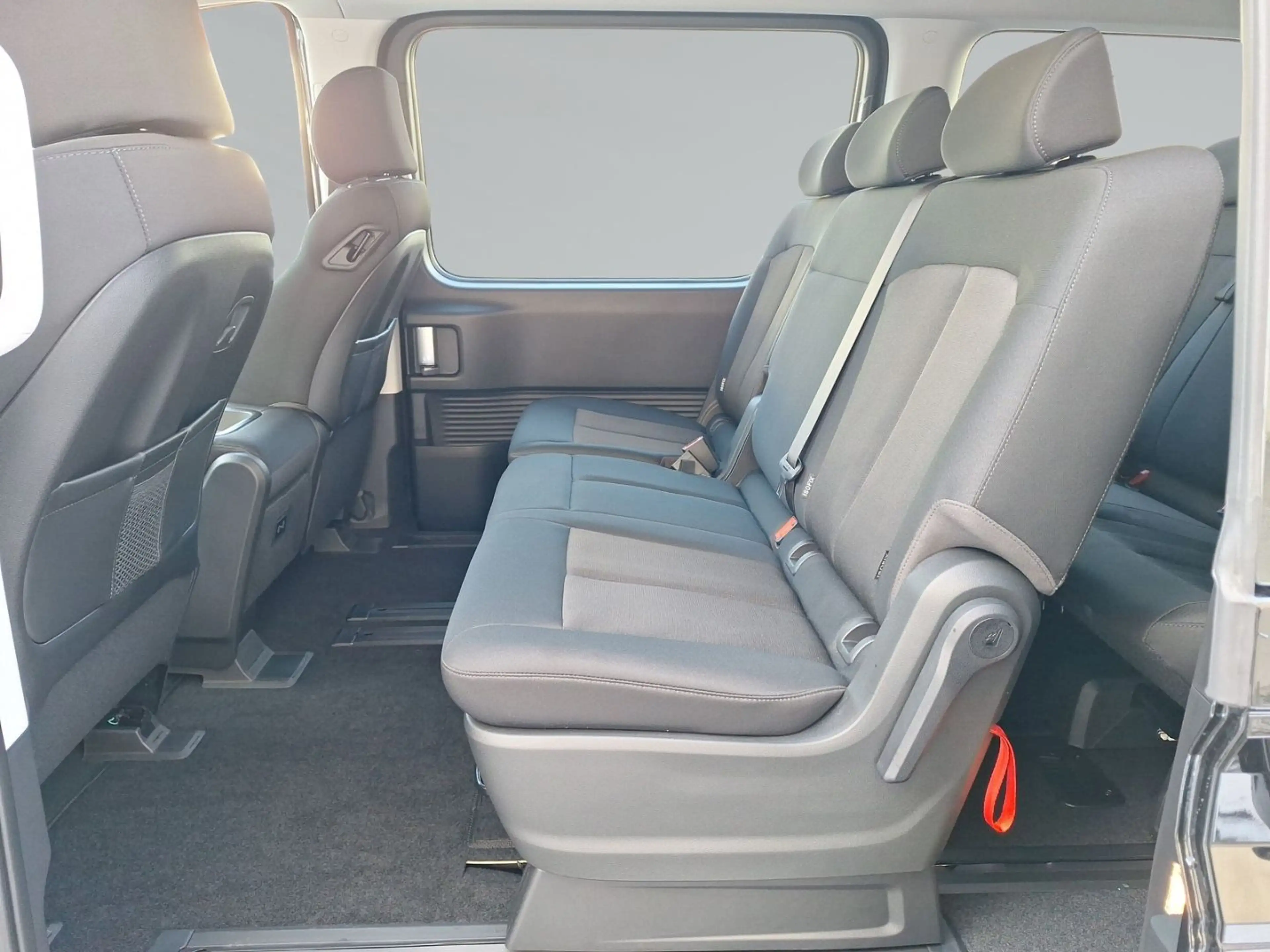 Hyundai STARIA Hybrid AT TREND 9-S LED Navi 360° Privacy — photo 10