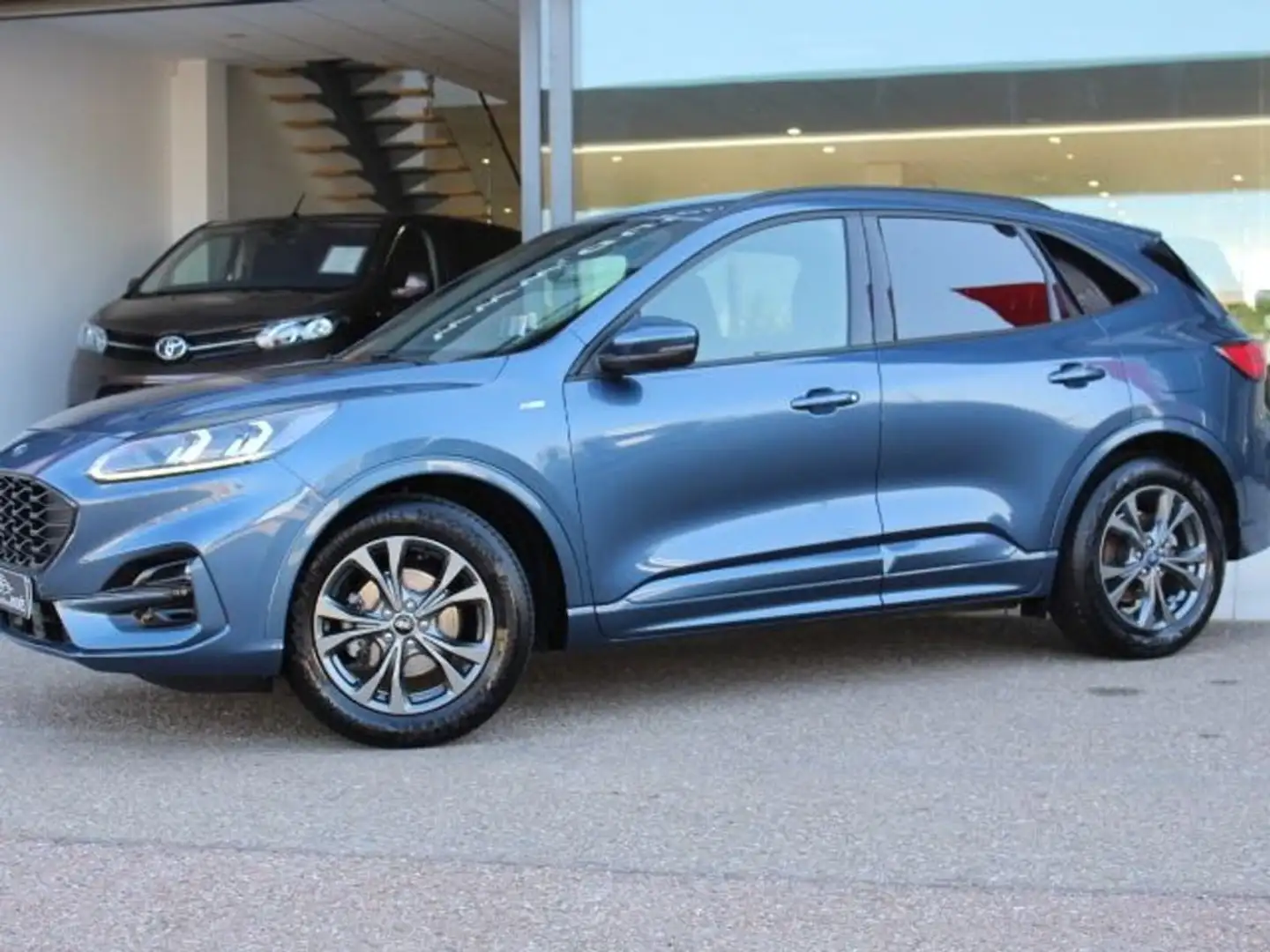 Ford Kuga 1.5 EcoBlue ST-Line FWD 120 Azul - 2
