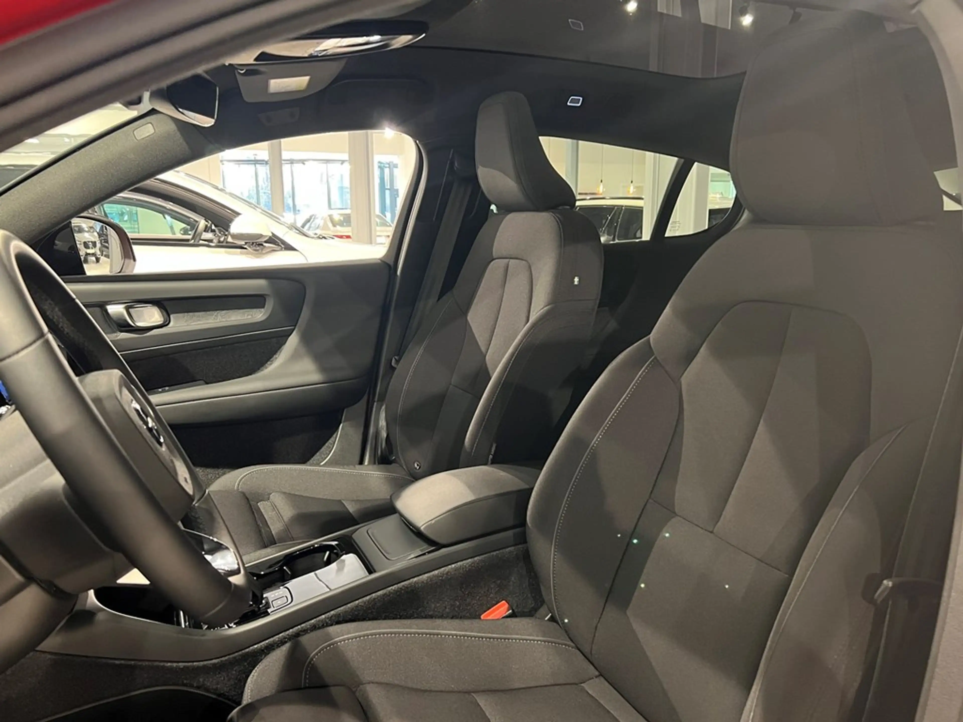 Volvo C40 Recharge Extended Range — photo 5