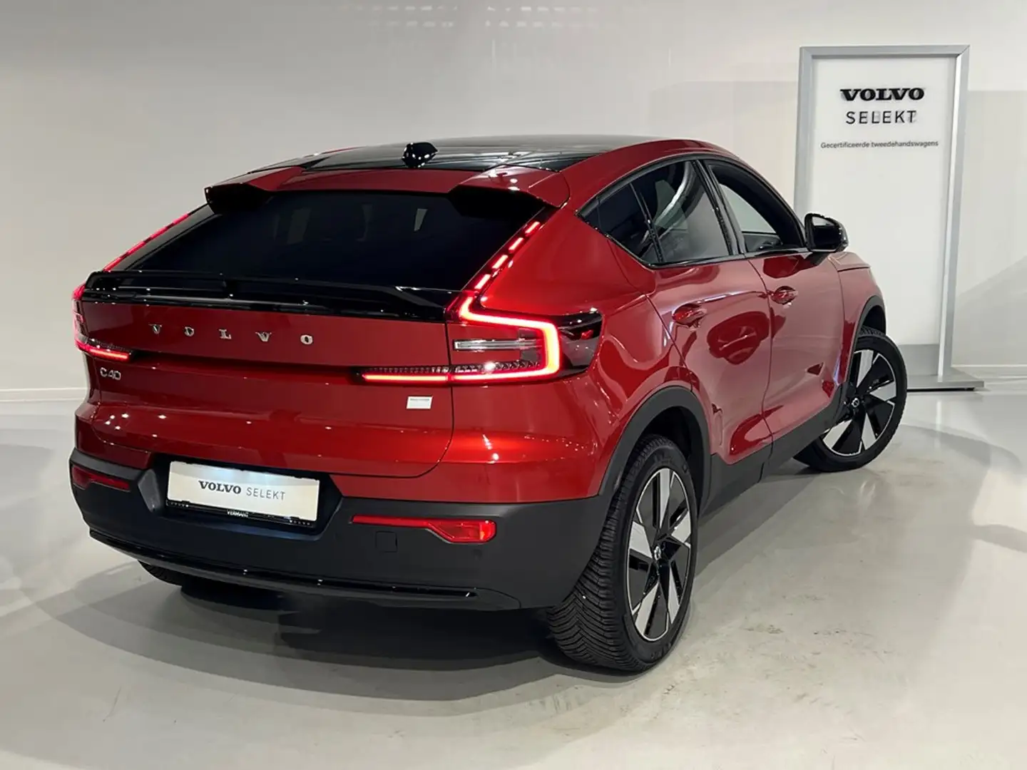 Volvo C40 Recharge Extended Range Rouge - 2