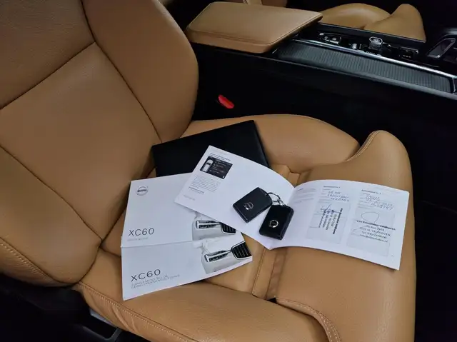 Volvo XC60 view 13