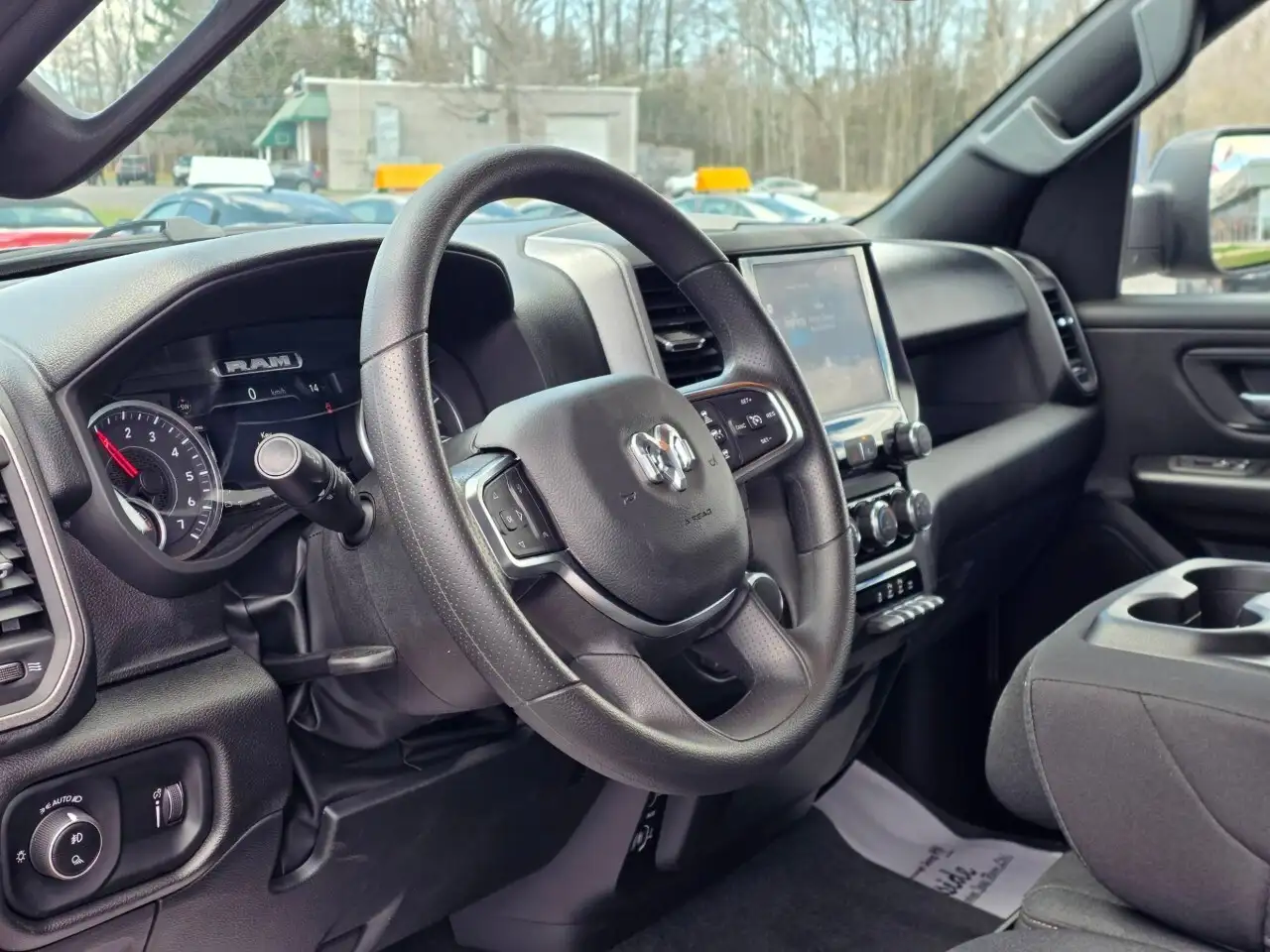 RAM 1500 снимка RAM 1500