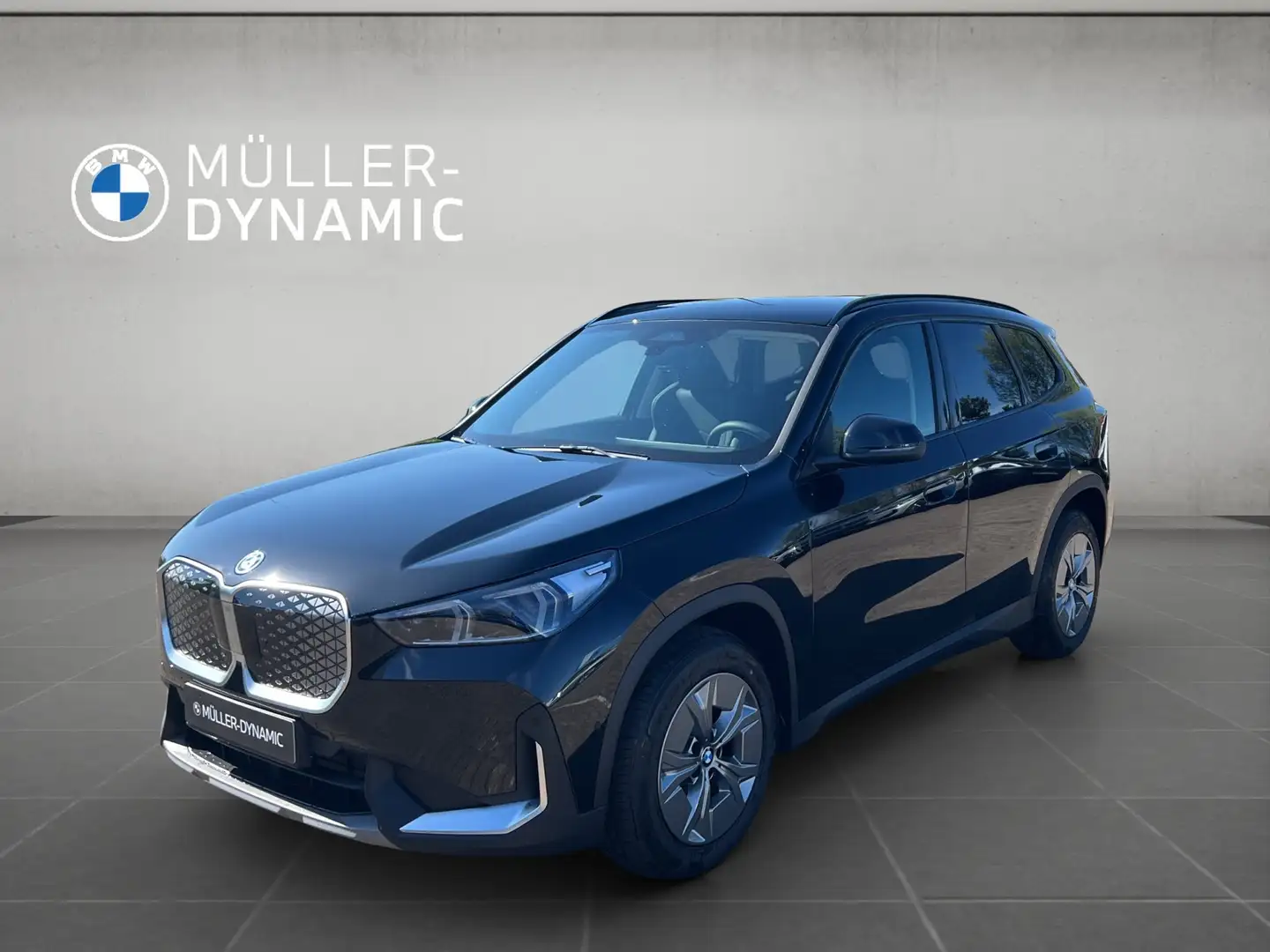 BMW iX1 eDrive20 LED KOMFORTZUG RÜCKFAHR DAB SHZ Noir - 1