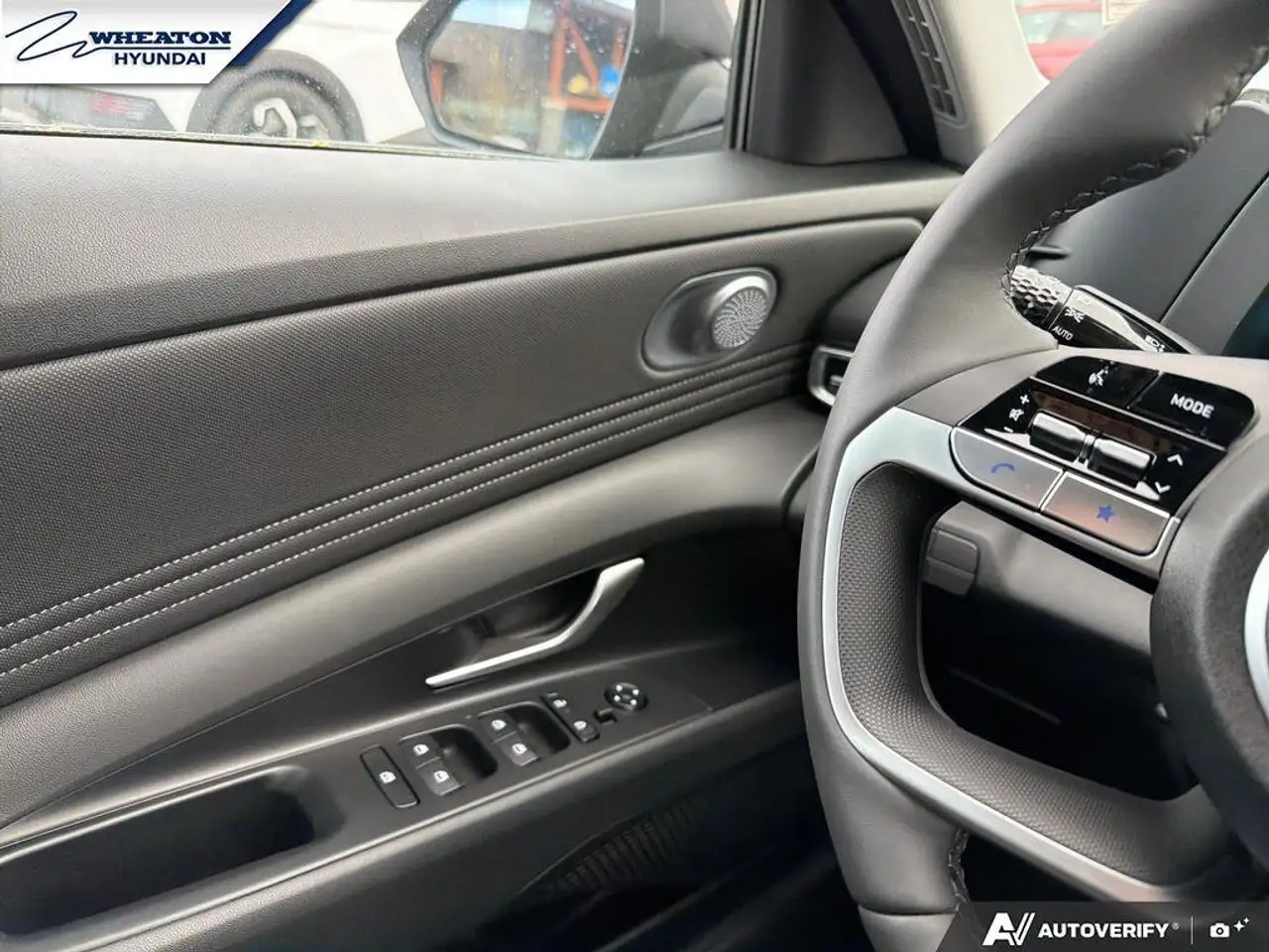 Hyundai ELANTRA снимка Hyundai ELANTRA