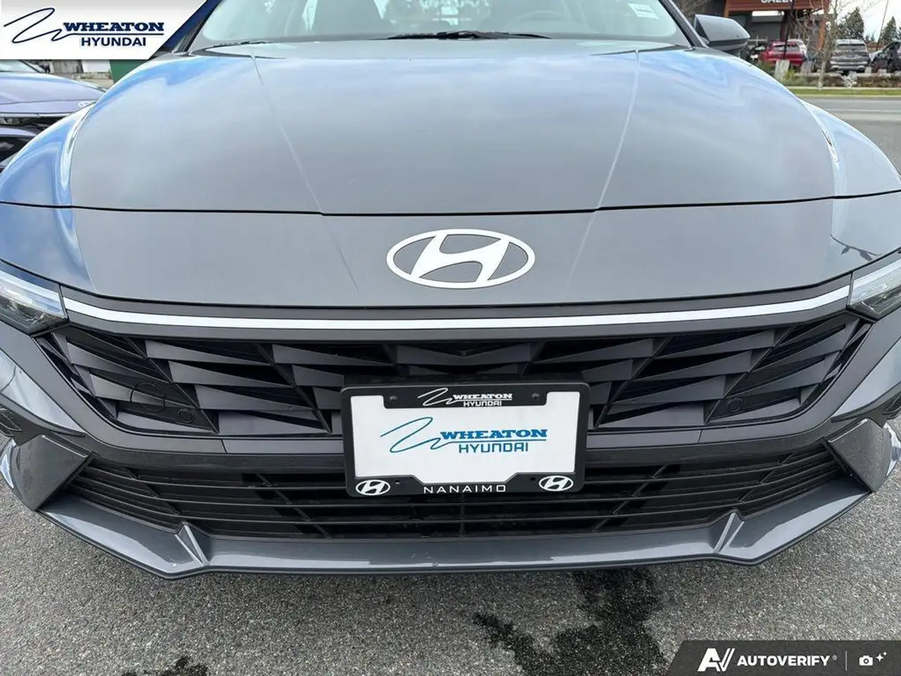 Hyundai ELANTRA снимка Hyundai ELANTRA