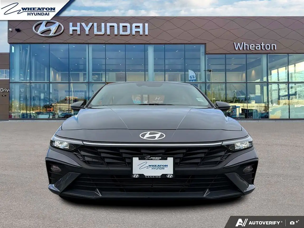 Hyundai ELANTRA снимка Hyundai ELANTRA