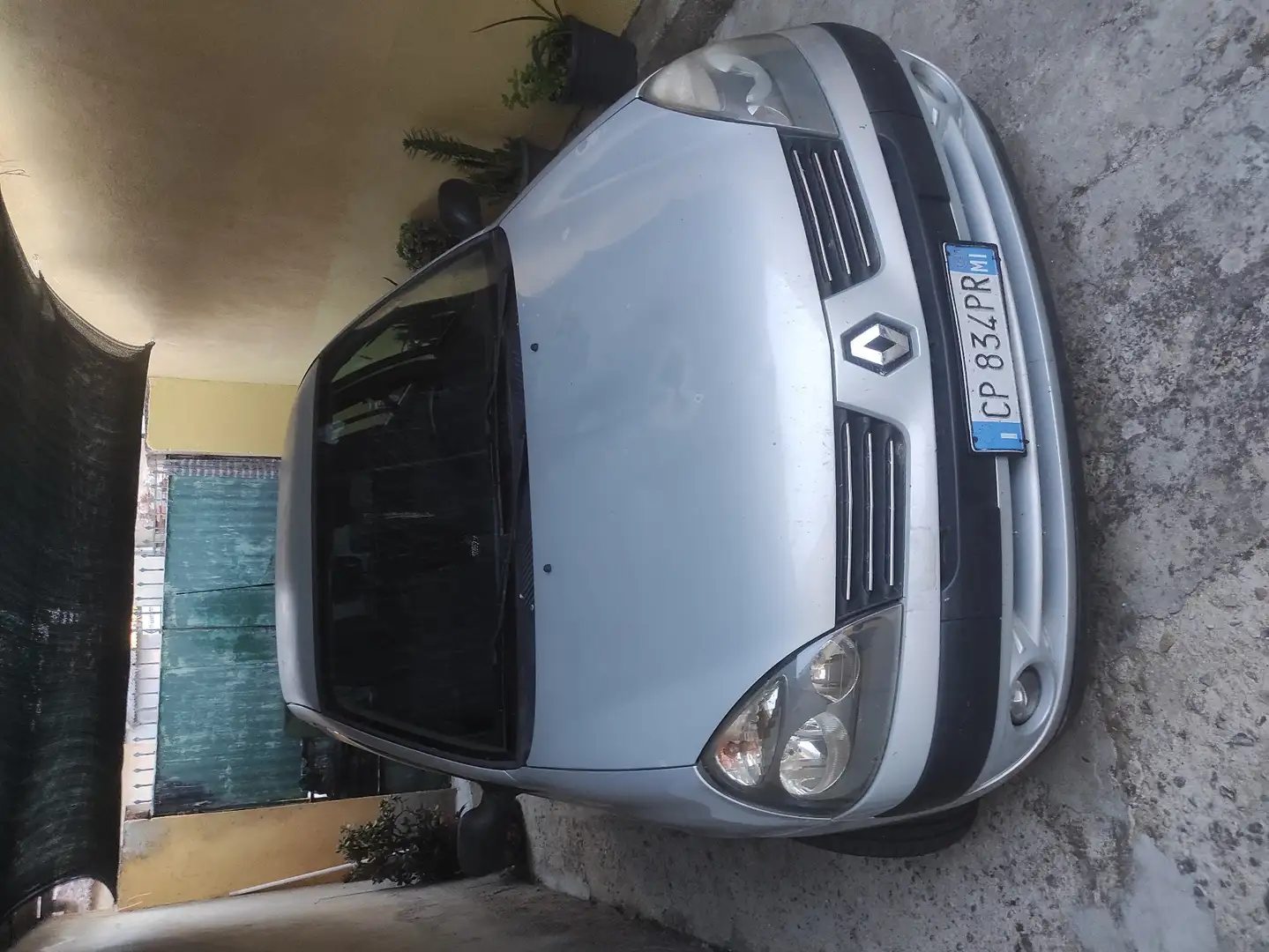 Renault Clio 5 porte 1.5 dci Ice Grigio - 1