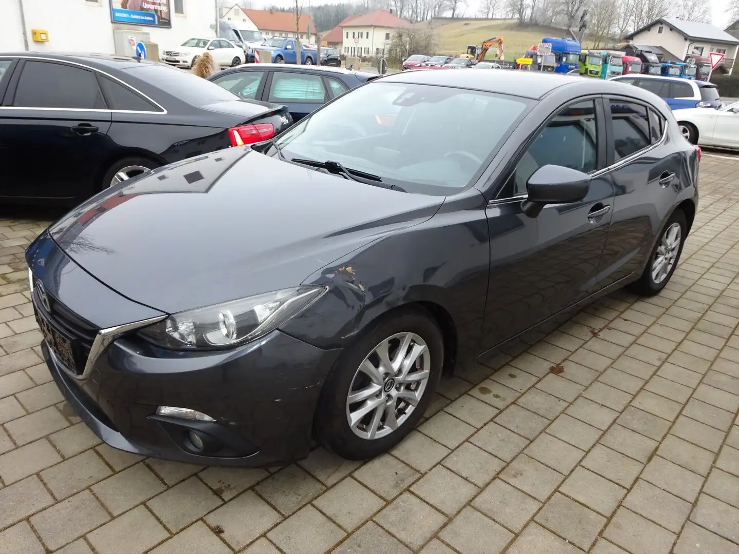 Mazda 3 Lim. Center-Line/1. Hand/Euro 6 Grijs - 2