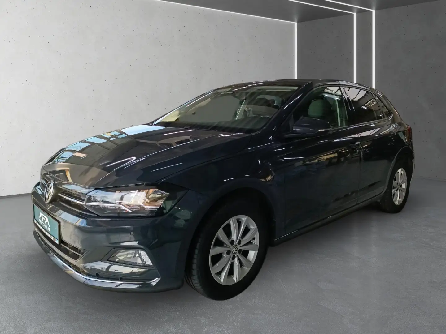 Volkswagen Polo 1.0 TSI Highline LM15*PDC+*Klima*SHZ Grau - 2