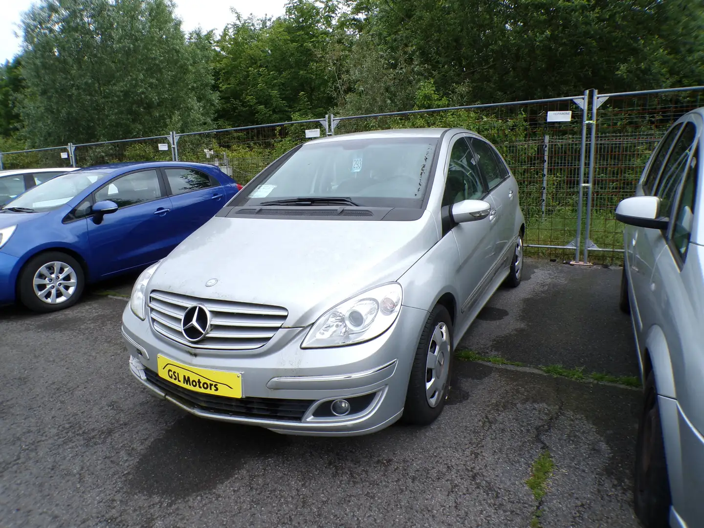 Mercedes-Benz B 180 2.0CDI gris 03/07  1750€marchand NE DEMARRE PAS Gri - 1