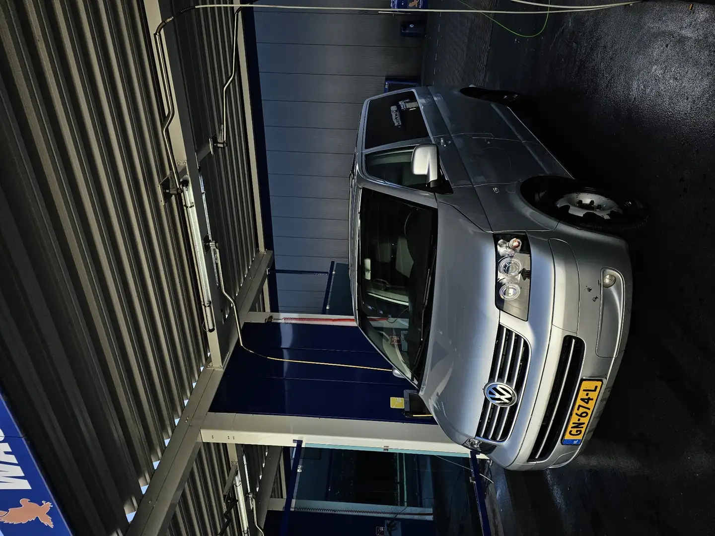 Volkswagen T5 Multivan Gris - 2
