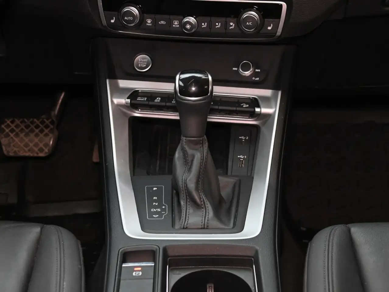 Audi Q3 fotografie Audi Q3