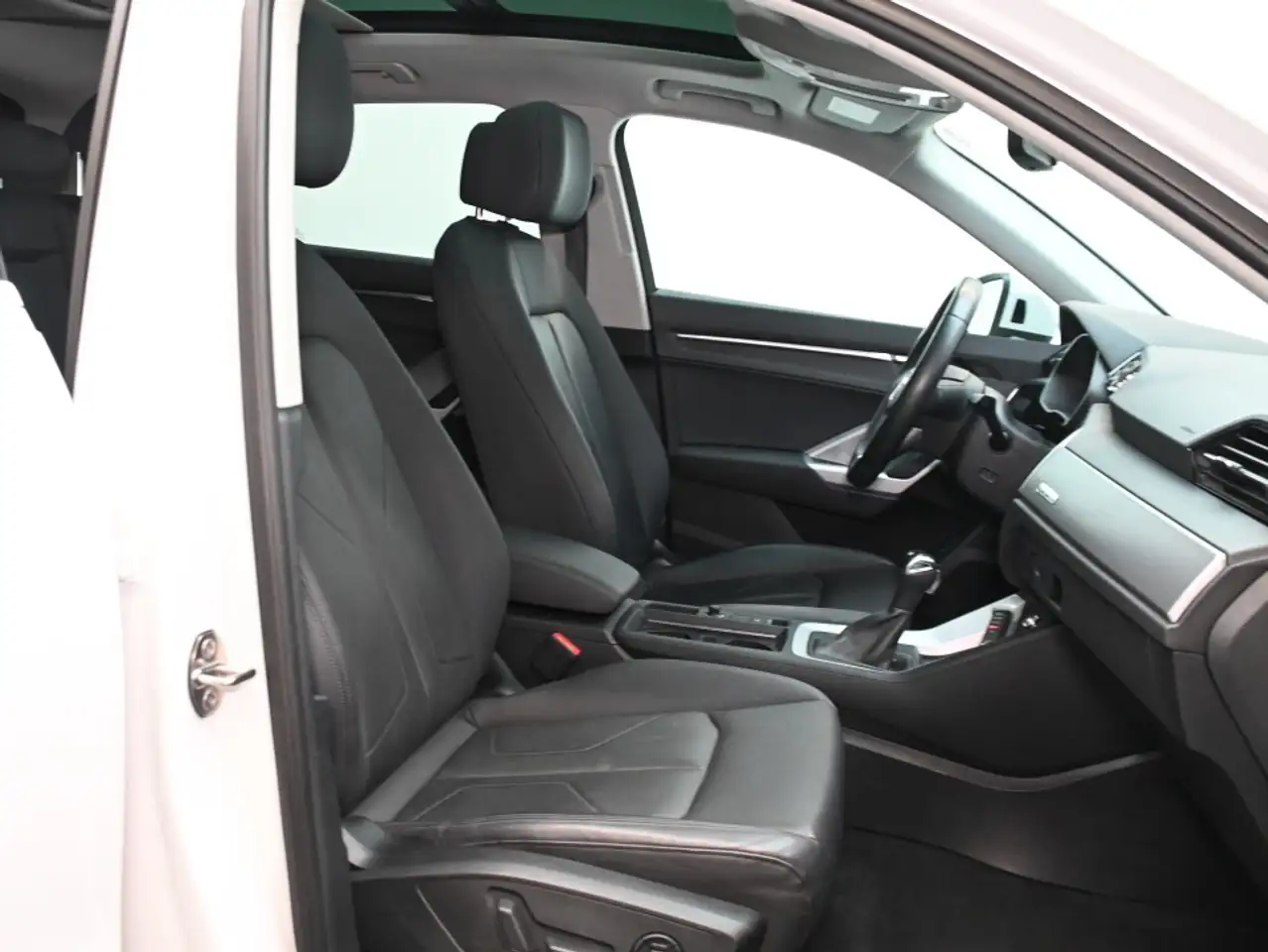 Audi Q3 fotografie Audi Q3