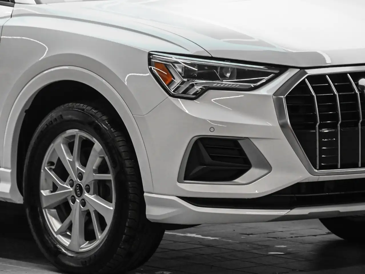 Audi Q3 fotografie Audi Q3