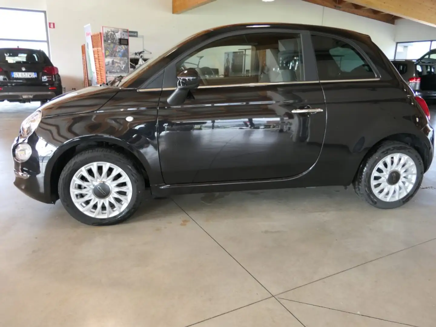 Fiat 500 1.0 Hybrid Dolcevita Black - 2
