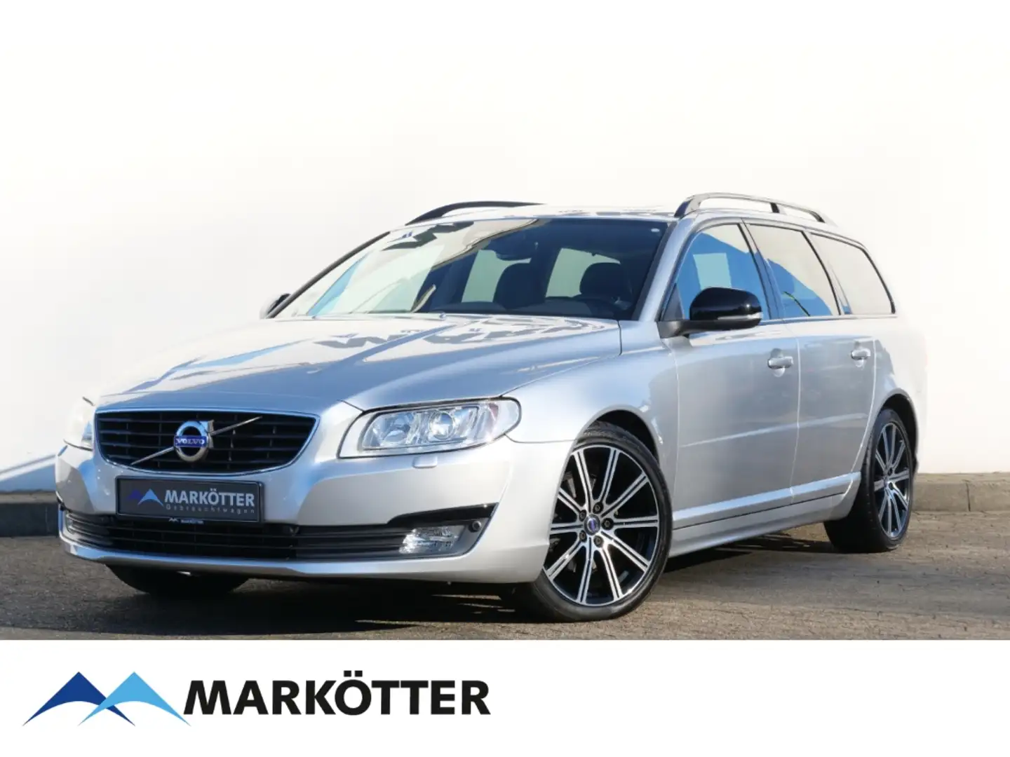 Volvo V70 D4 Linje Svart /Scheckheftgepflegt/AHK/ Silber - 1
