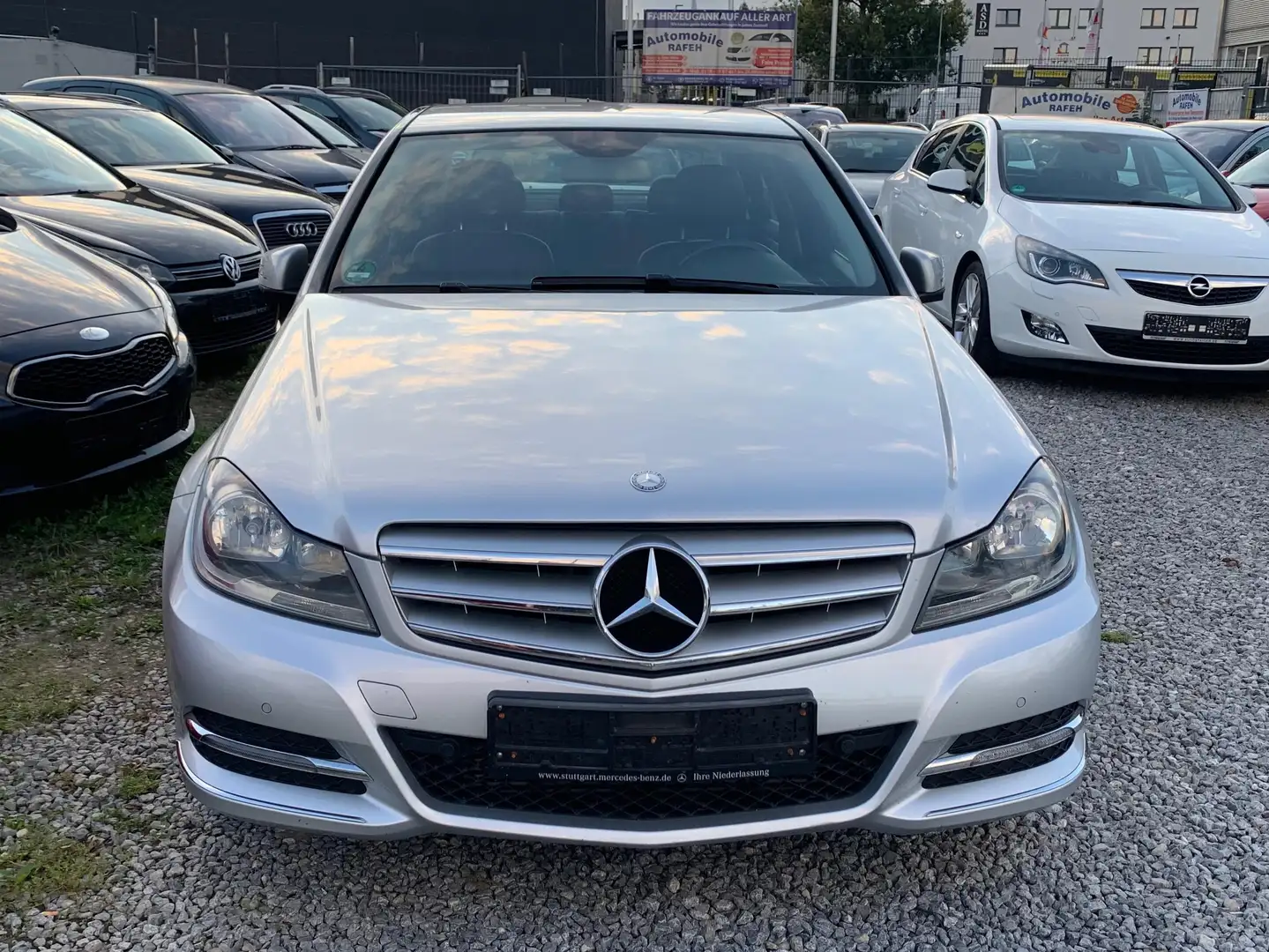 Mercedes-Benz C 180 C-Klasse Avantgarde Edition. Scheckheft. .  Euro 6 - 2