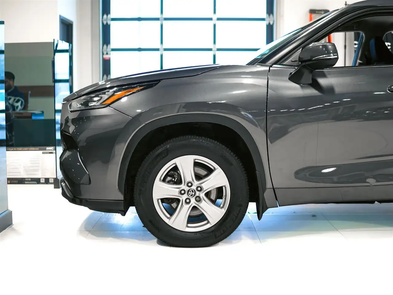 Toyota Highlander снимка Toyota Highlander