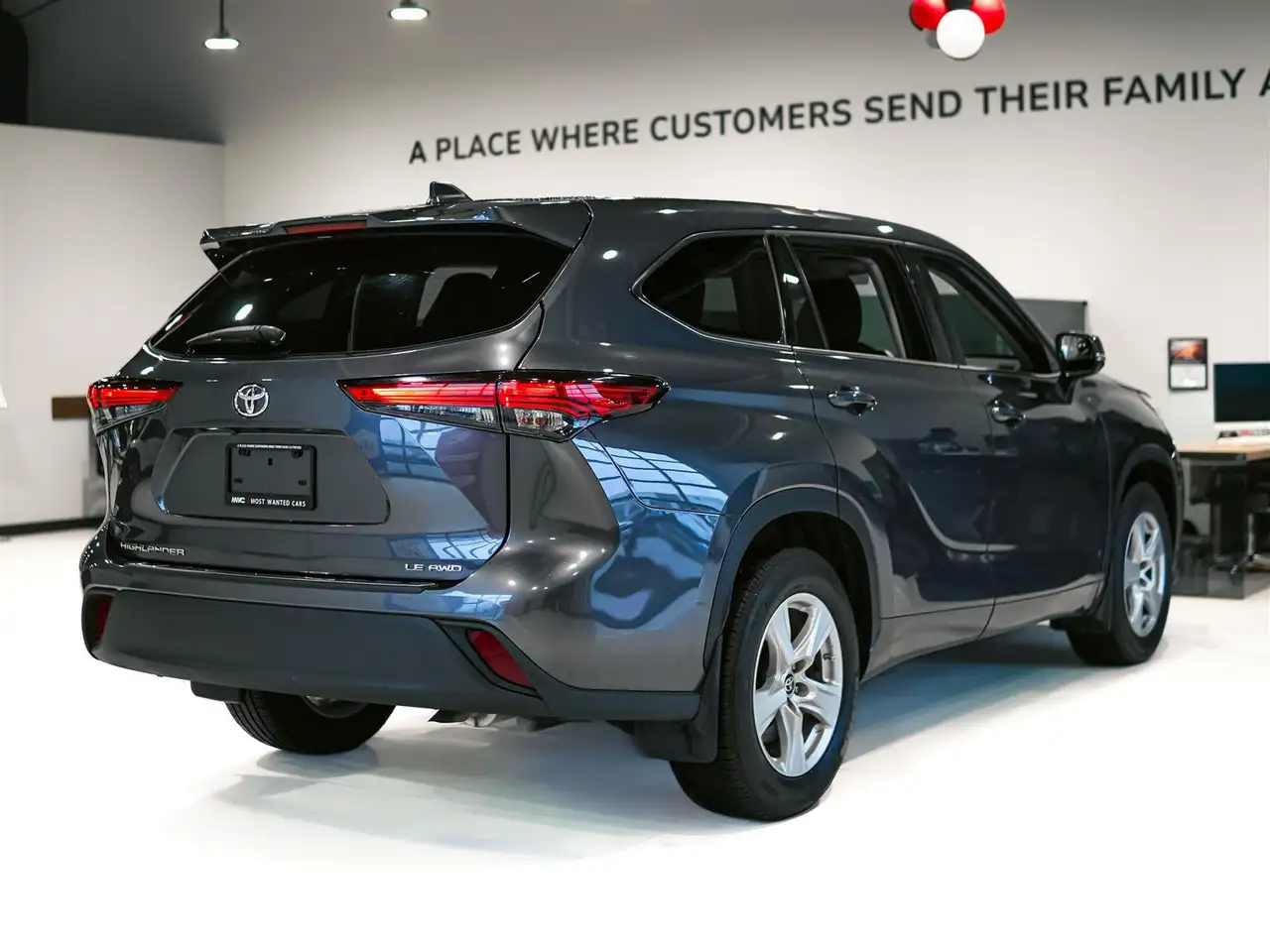 Toyota Highlander снимка Toyota Highlander