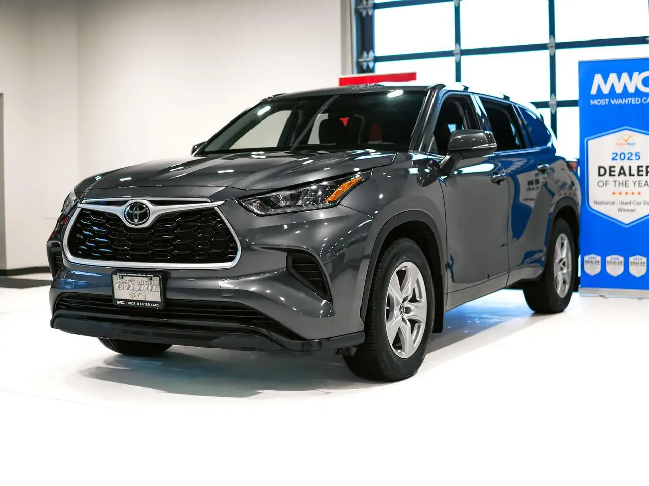 Toyota Highlander снимка Toyota Highlander