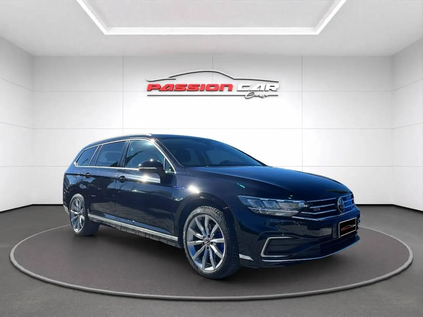 Volkswagen Passat Variant 1.4 phev GTE dsg Noir - 1