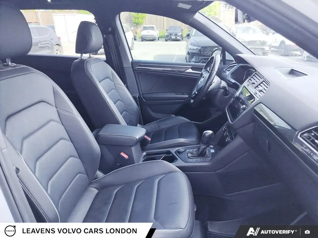 Volkswagen Tiguan снимка Volkswagen Tiguan