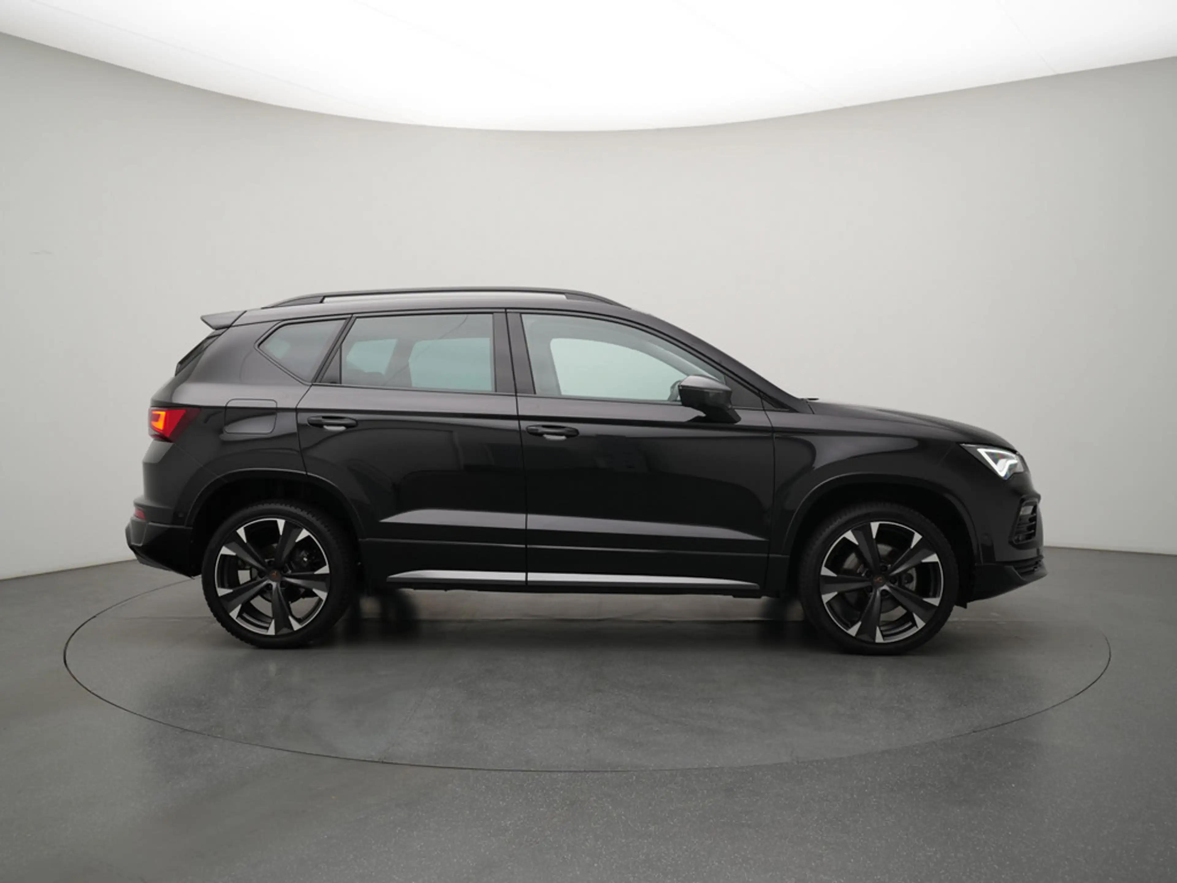 CUPRA Ateca LED 360° KAM ACC PDC NAVI SHZ KLIMA — photo 3
