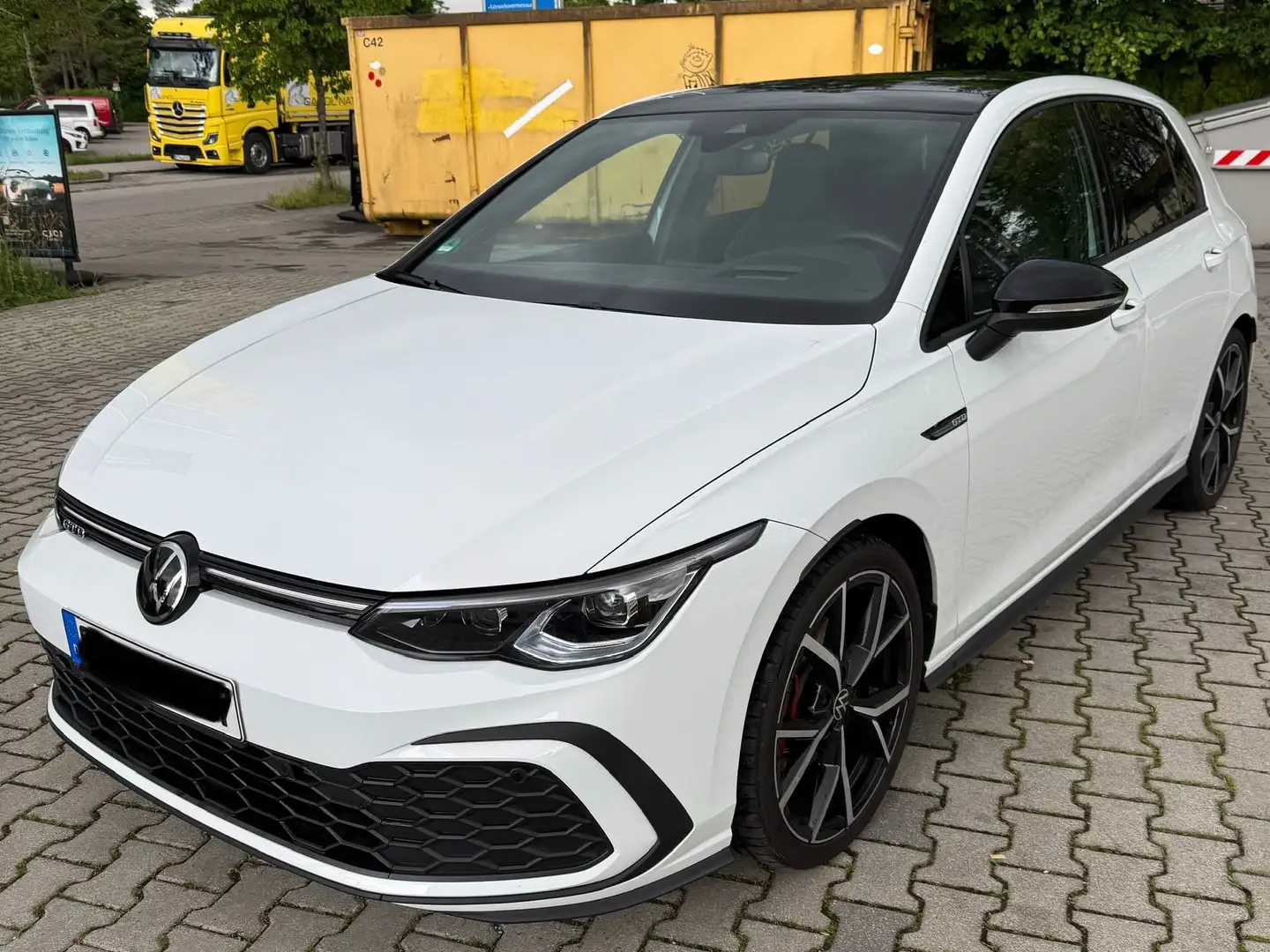 Volkswagen Golf GTD Golf 2.0 TDI SCR DSG GTD Weiß - 1