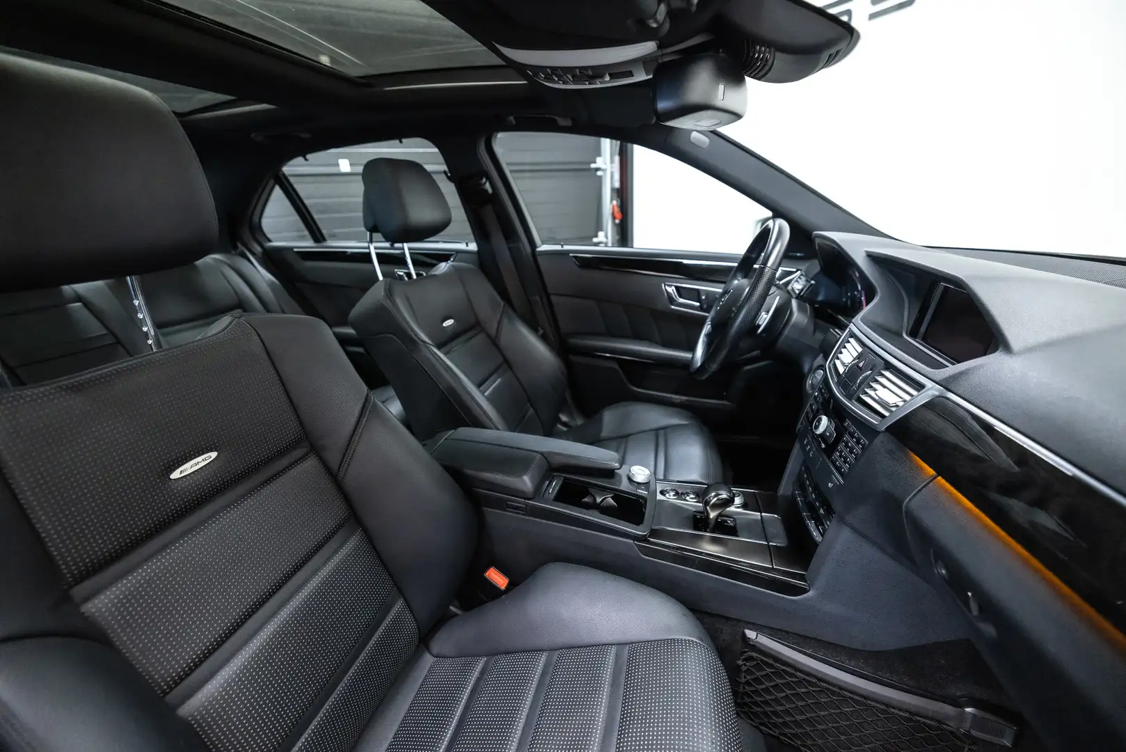 Mercedes-Benz E 63 AMG Btw auto, Fiscale waarde € 22.000,- (€ 41.280.99 E Blanco - 2