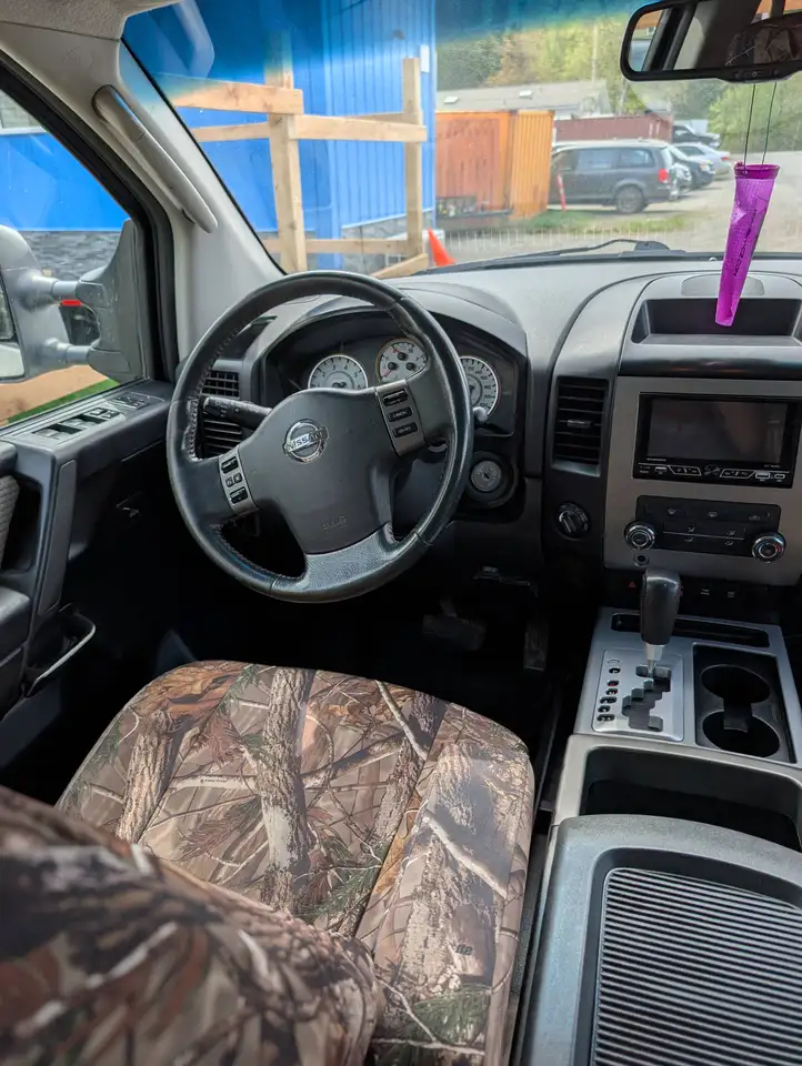Nissan Titan снимка Nissan Titan
