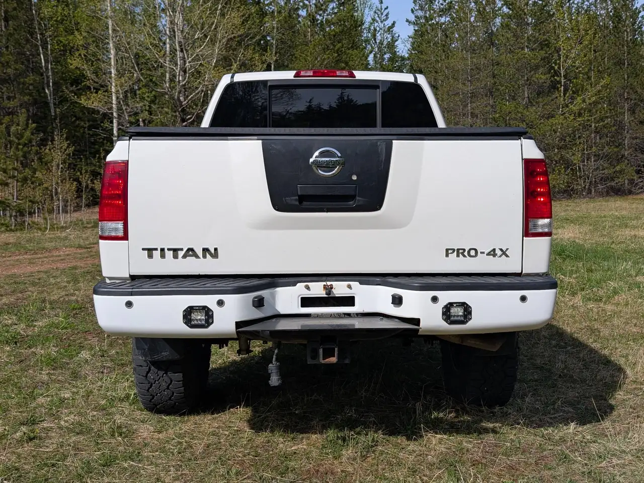 Nissan Titan снимка Nissan Titan