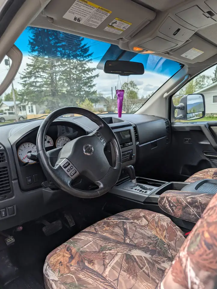 Nissan Titan снимка Nissan Titan