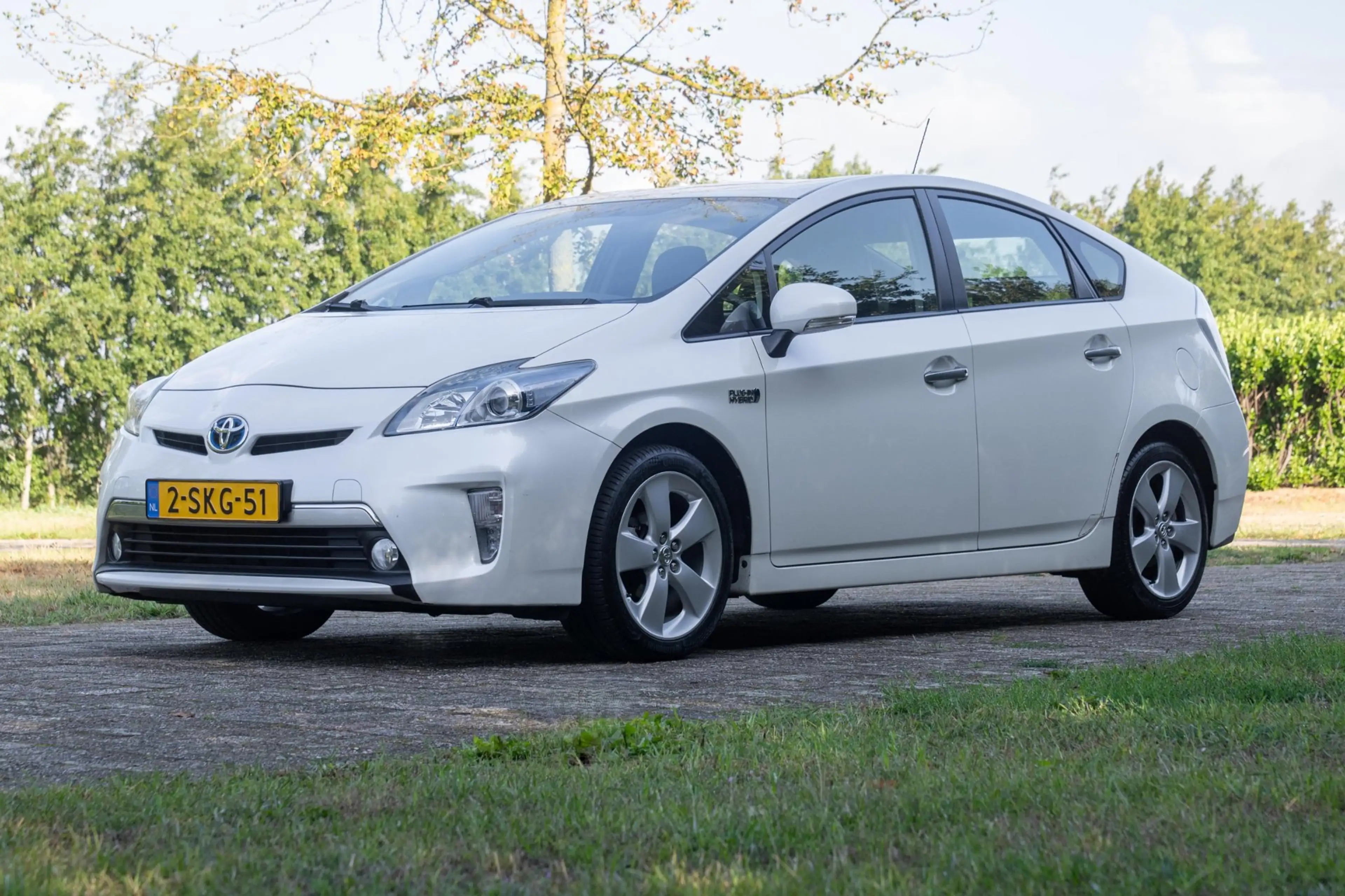 Toyota Prius 1.8 Plug-in Aspiration Automaat +NAP NL-auto — photo 2