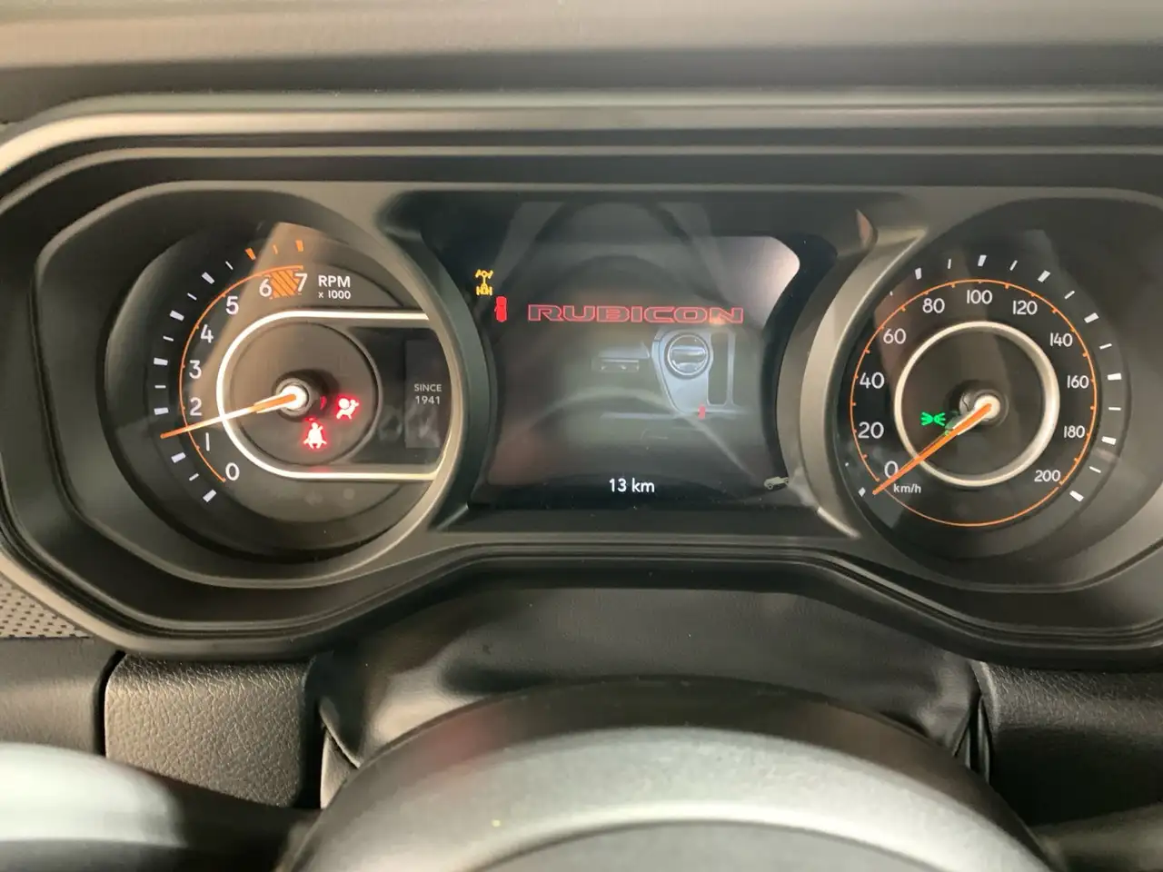 Jeep Wrangler снимка Jeep Wrangler