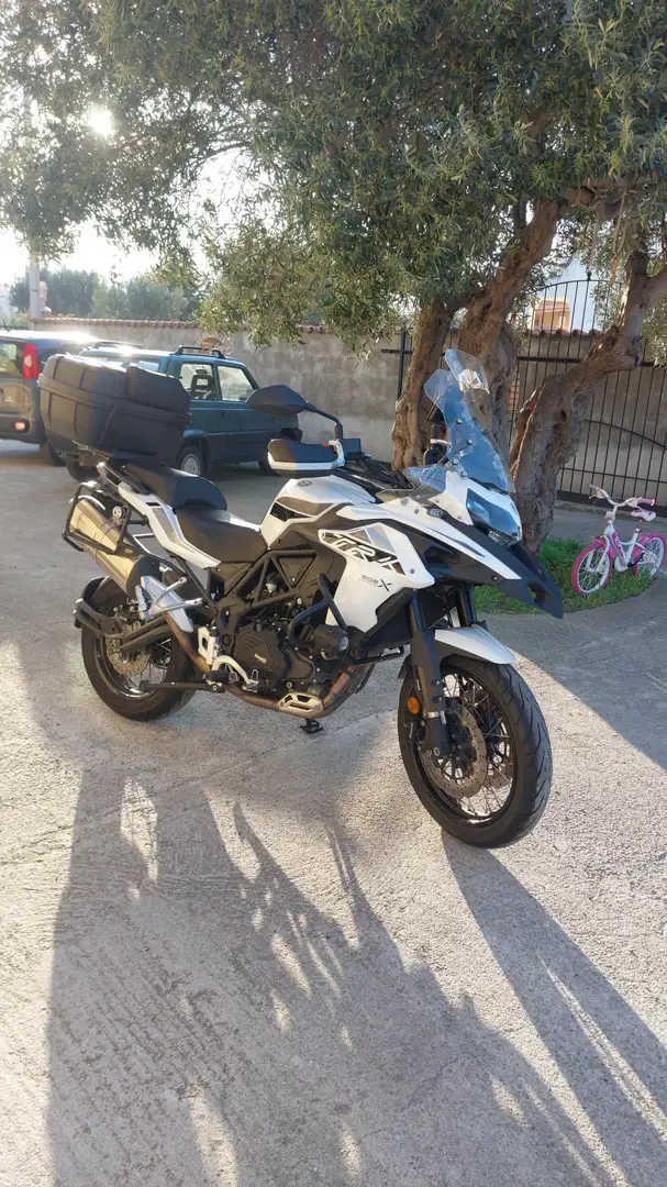 Benelli TRK 502 bijela - 1